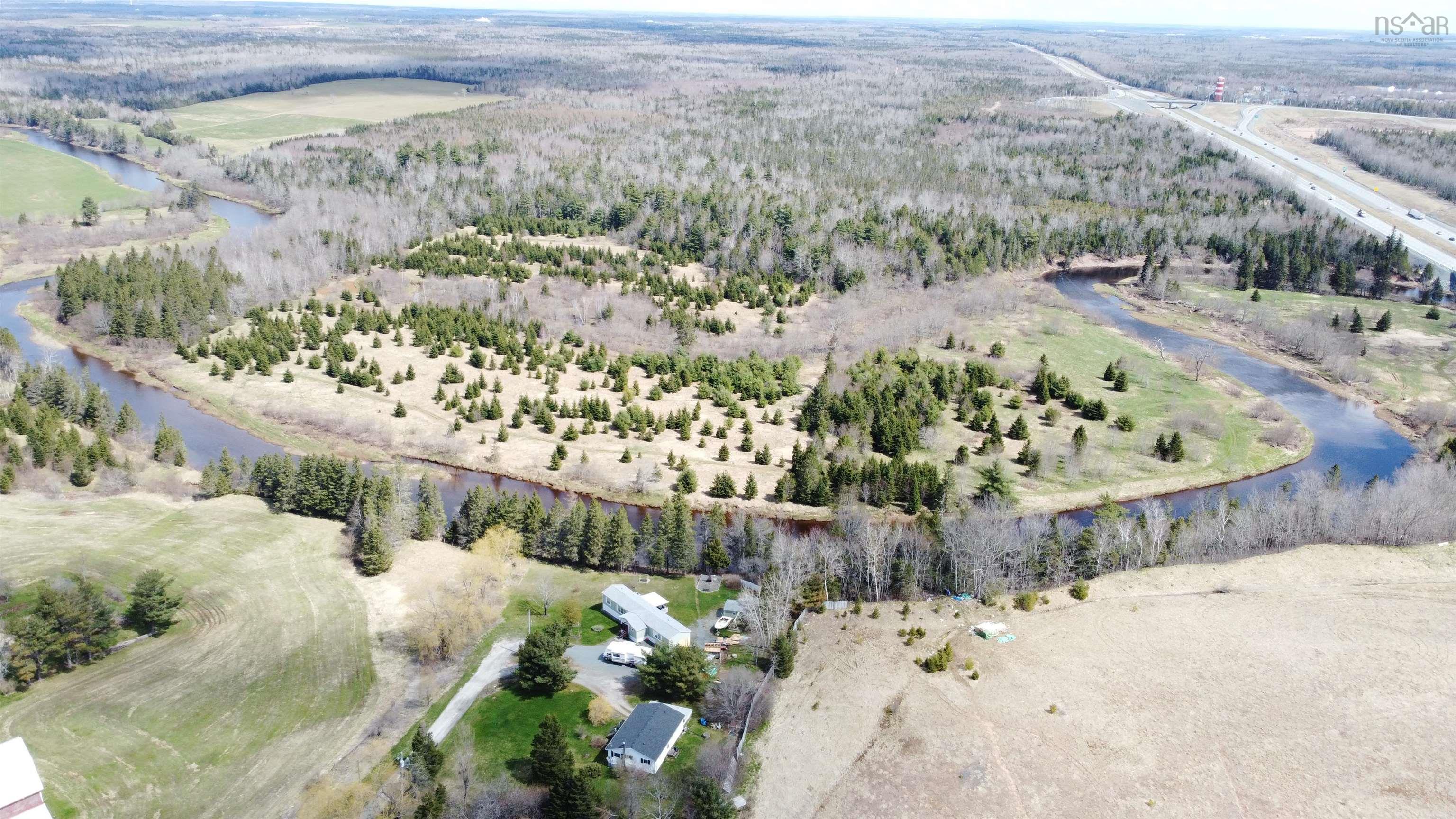$2,300,000.00: Country Lane, Elmsdale