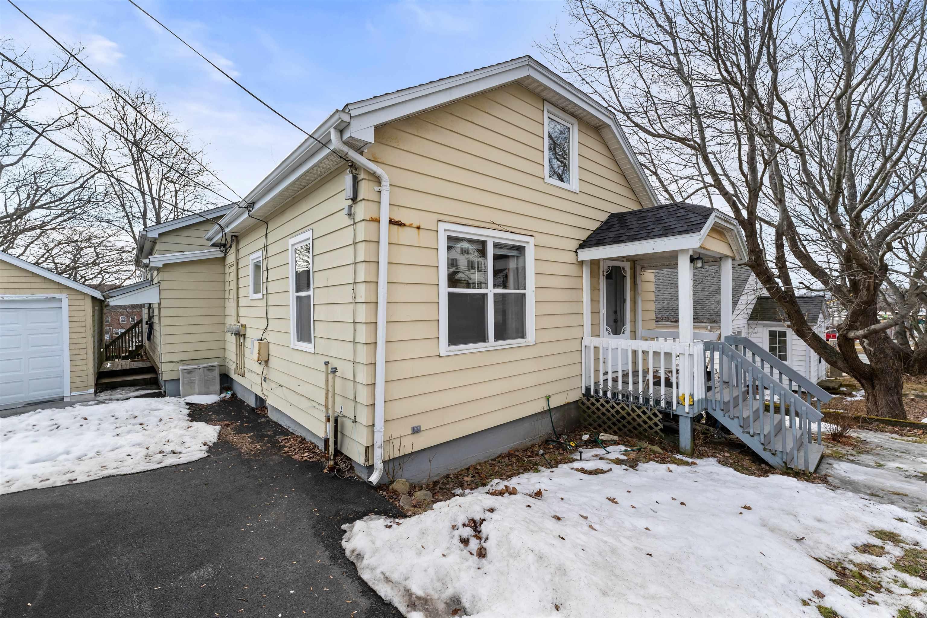 404 Portland Street, Dartmouth, NS (MLS® 202504045)