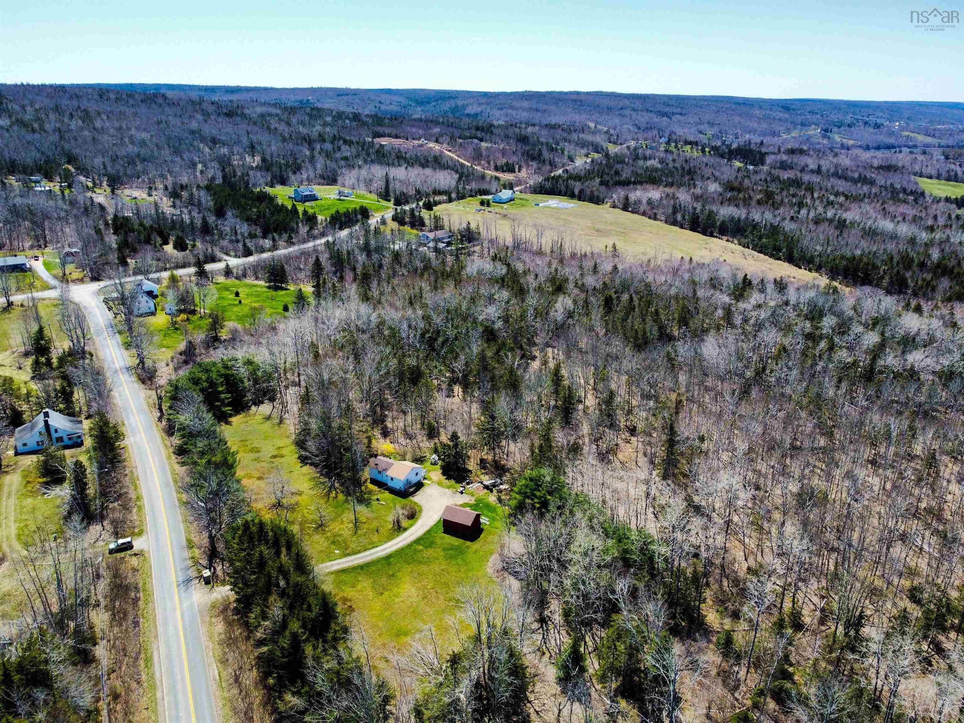 $275,000.00: 351 Old Post Road, Clementsport
