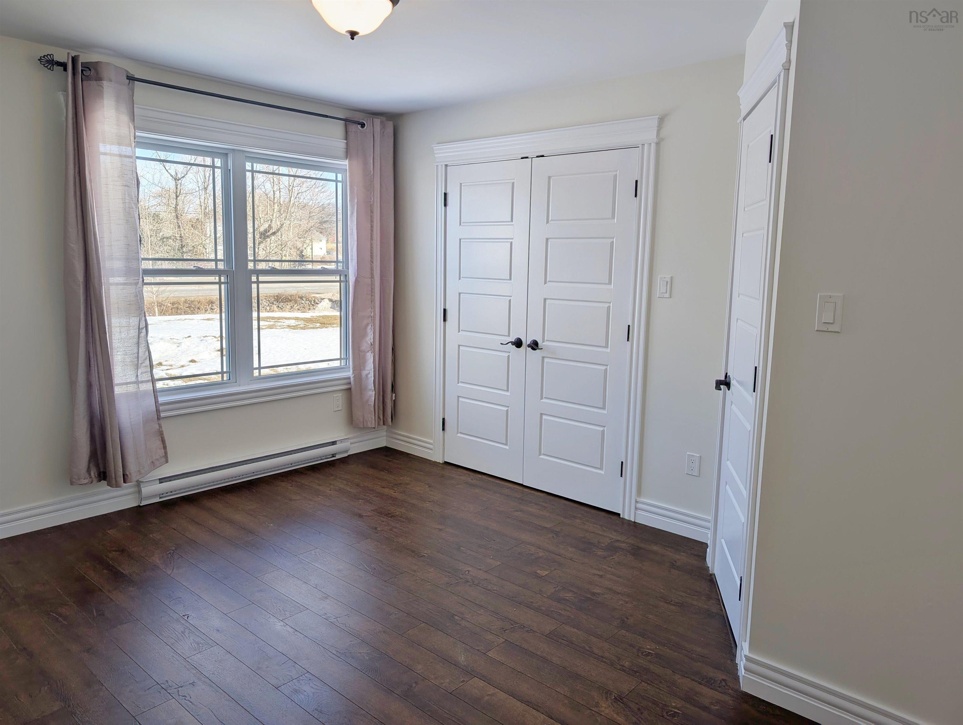 $372,500.00: 377 Oak Island Road, Avonport