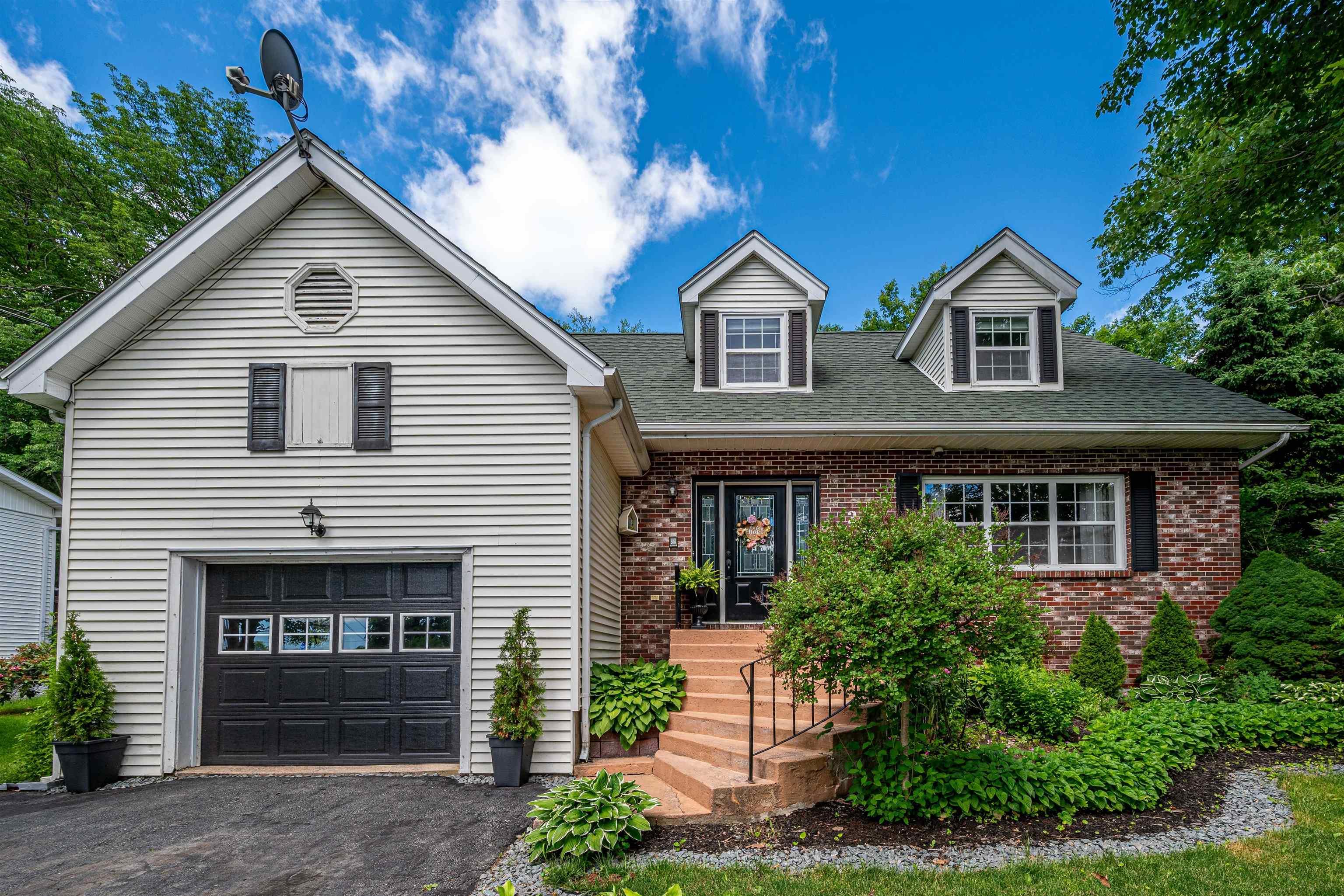 22 Wynn Castle Drive, Lower Sackville, NS (MLS® 202504065)
