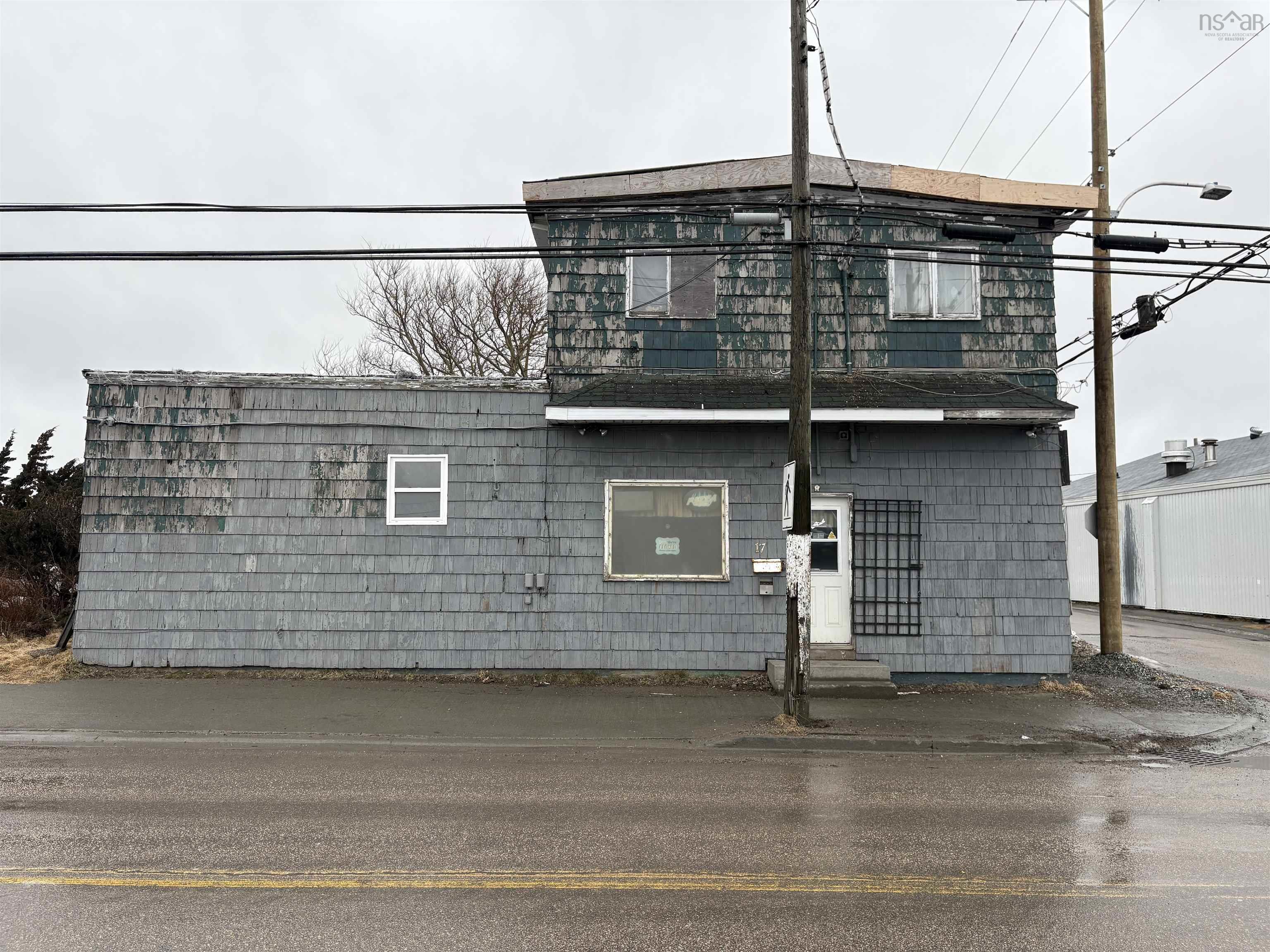 $99,900.00: 17 Sterling Road    Glace Bay Road, Glace Bay
