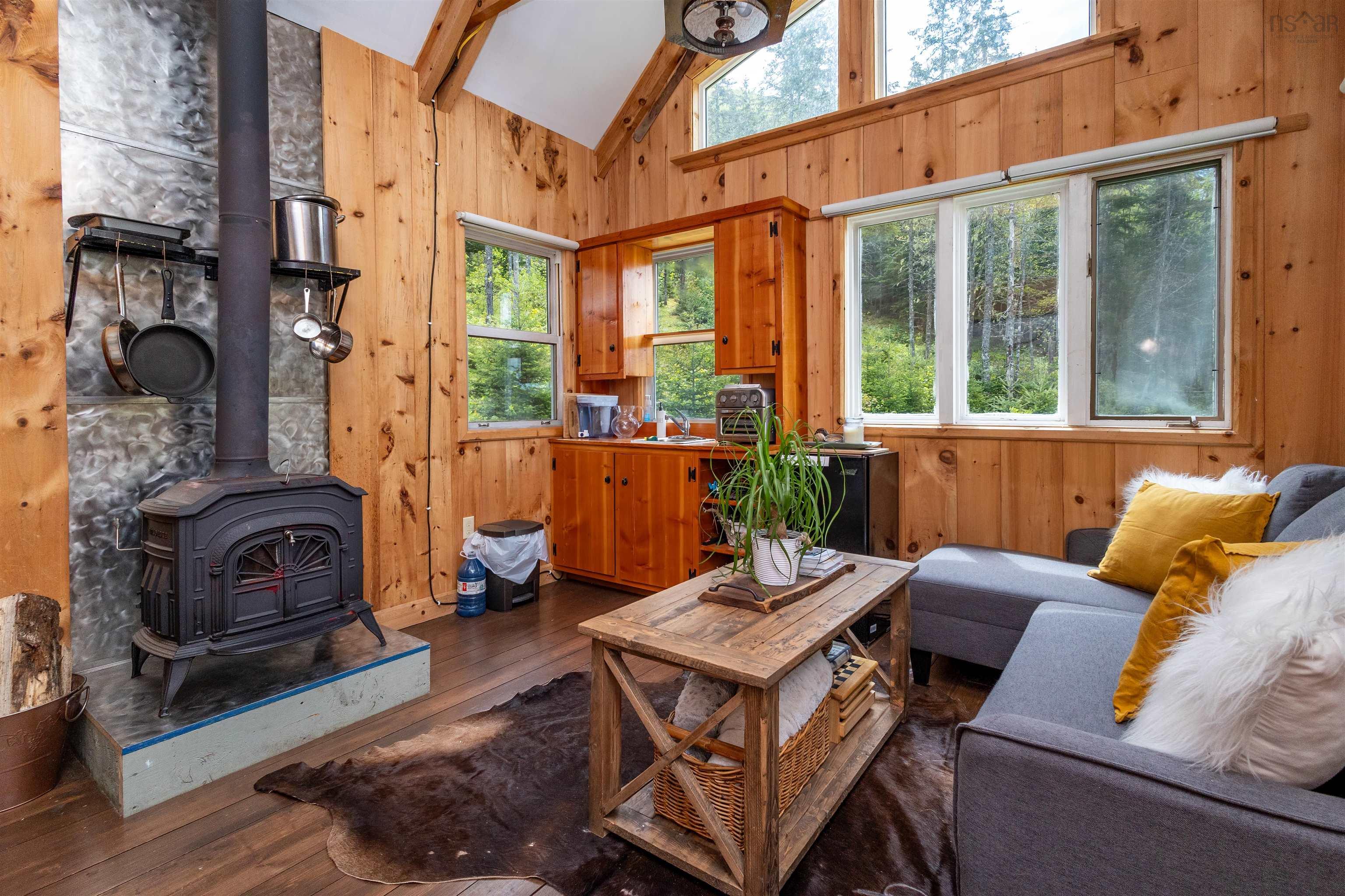 $389,500.00: 47403 Cabot Trail, Tarbot
