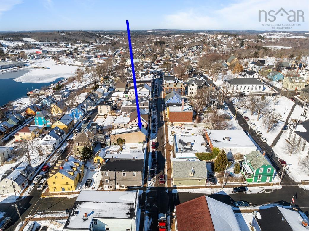 $699,000.00: 200 Lincoln Street, Lunenburg