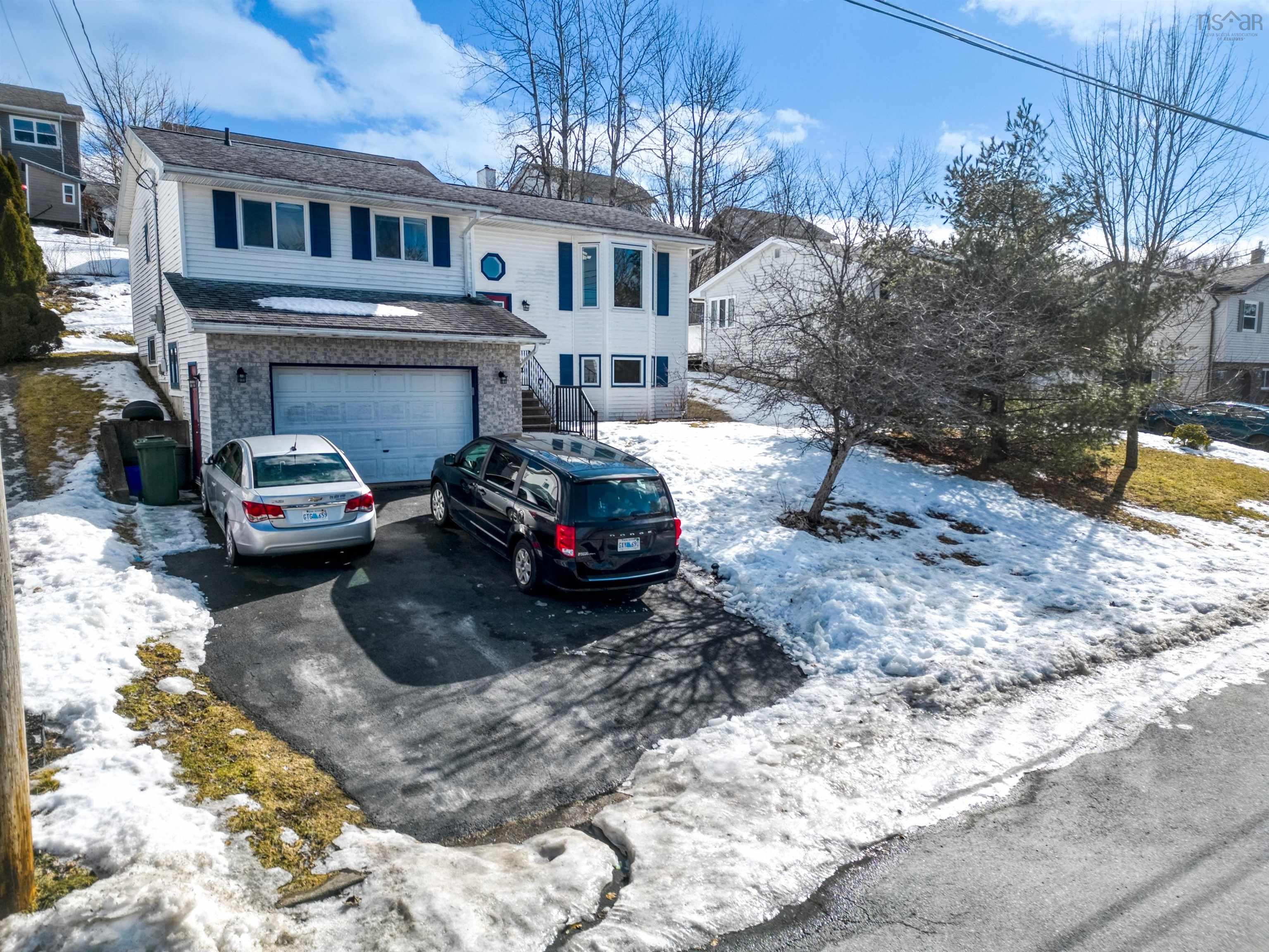 $565,000.00: 31 Yerevan Drive, Lower Sackville