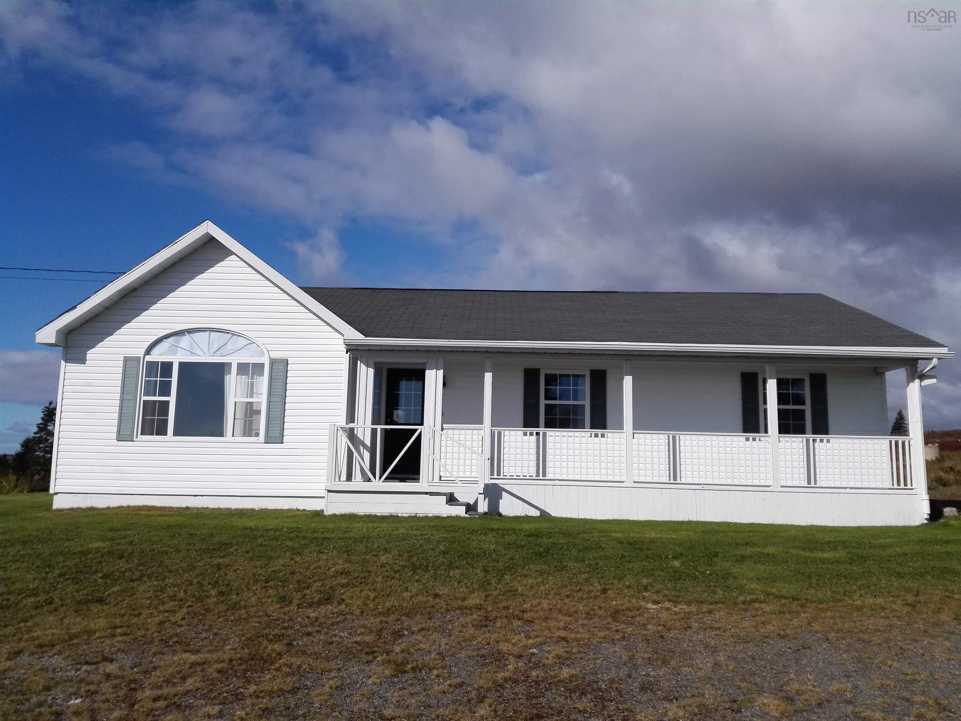 $259,900.00: 5148 Highway 316, Charlos Cove