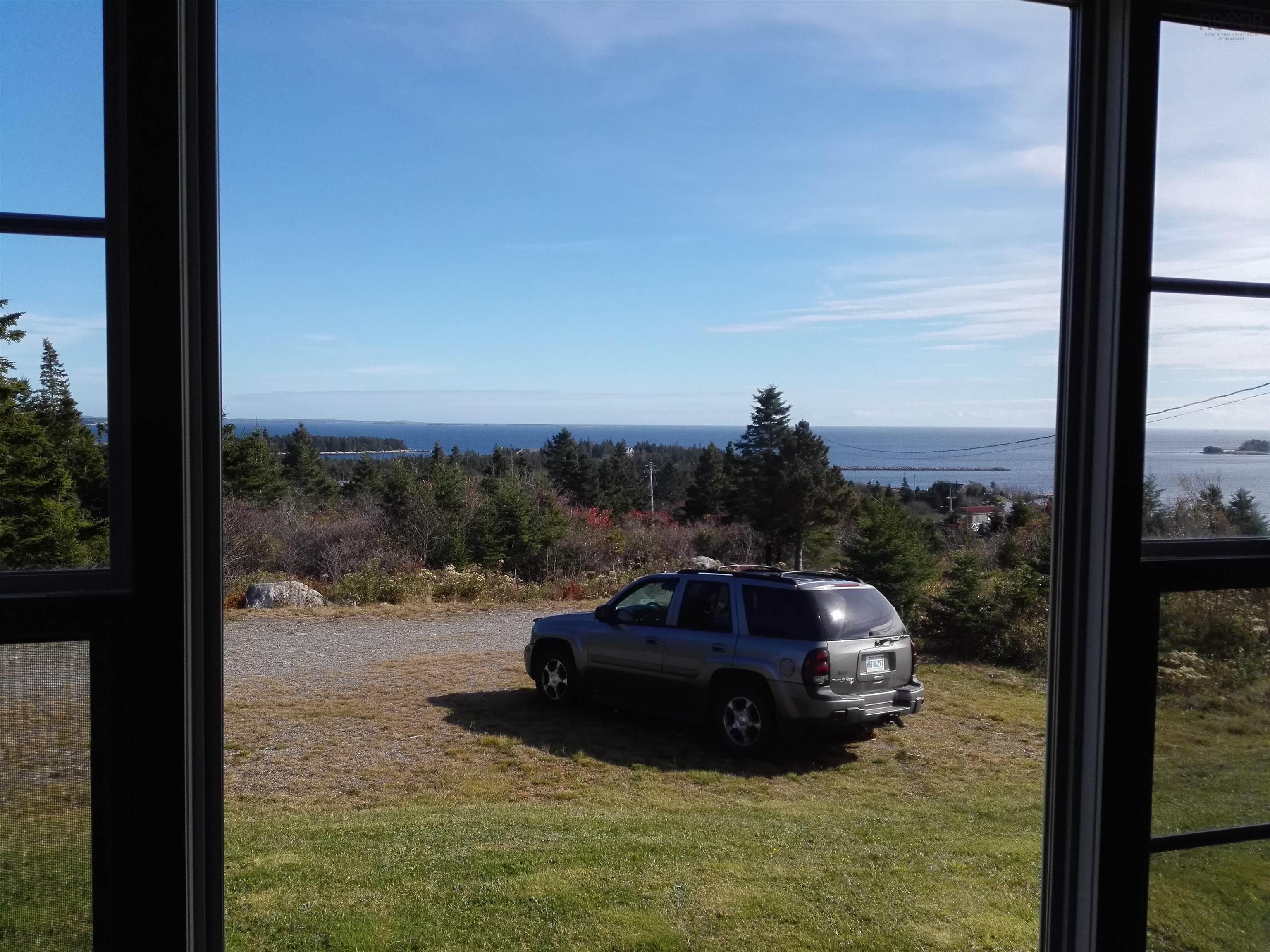 $259,900.00: 5148 Highway 316, Charlos Cove