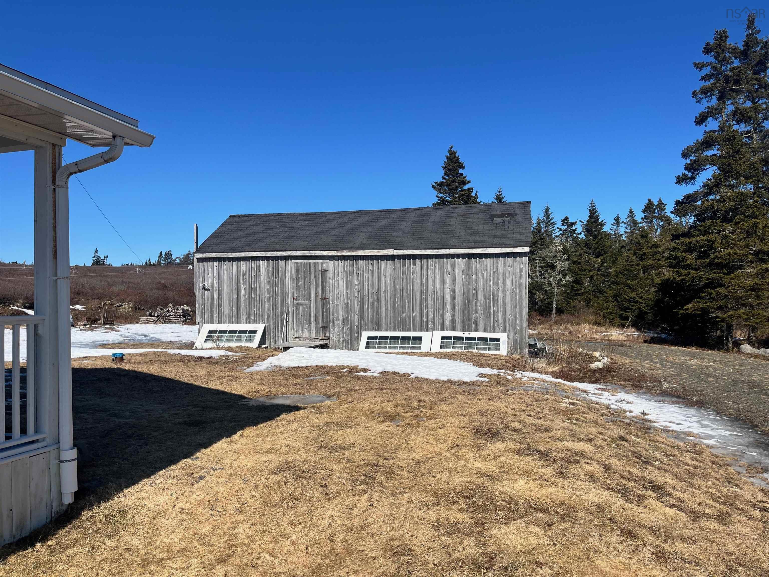 $259,900.00: 5148 Highway 316, Charlos Cove