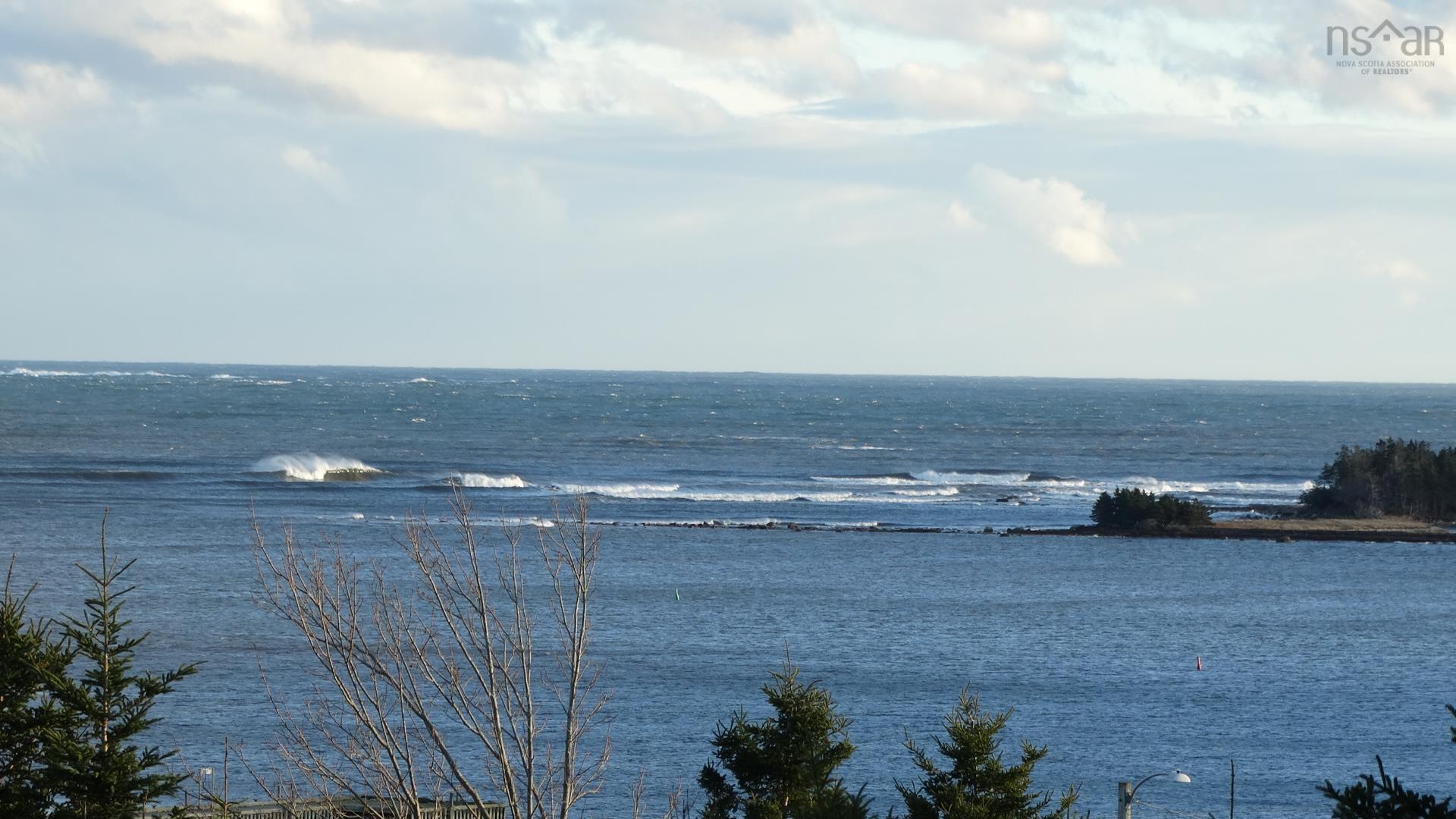 $259,900.00: 5148 Highway 316, Charlos Cove