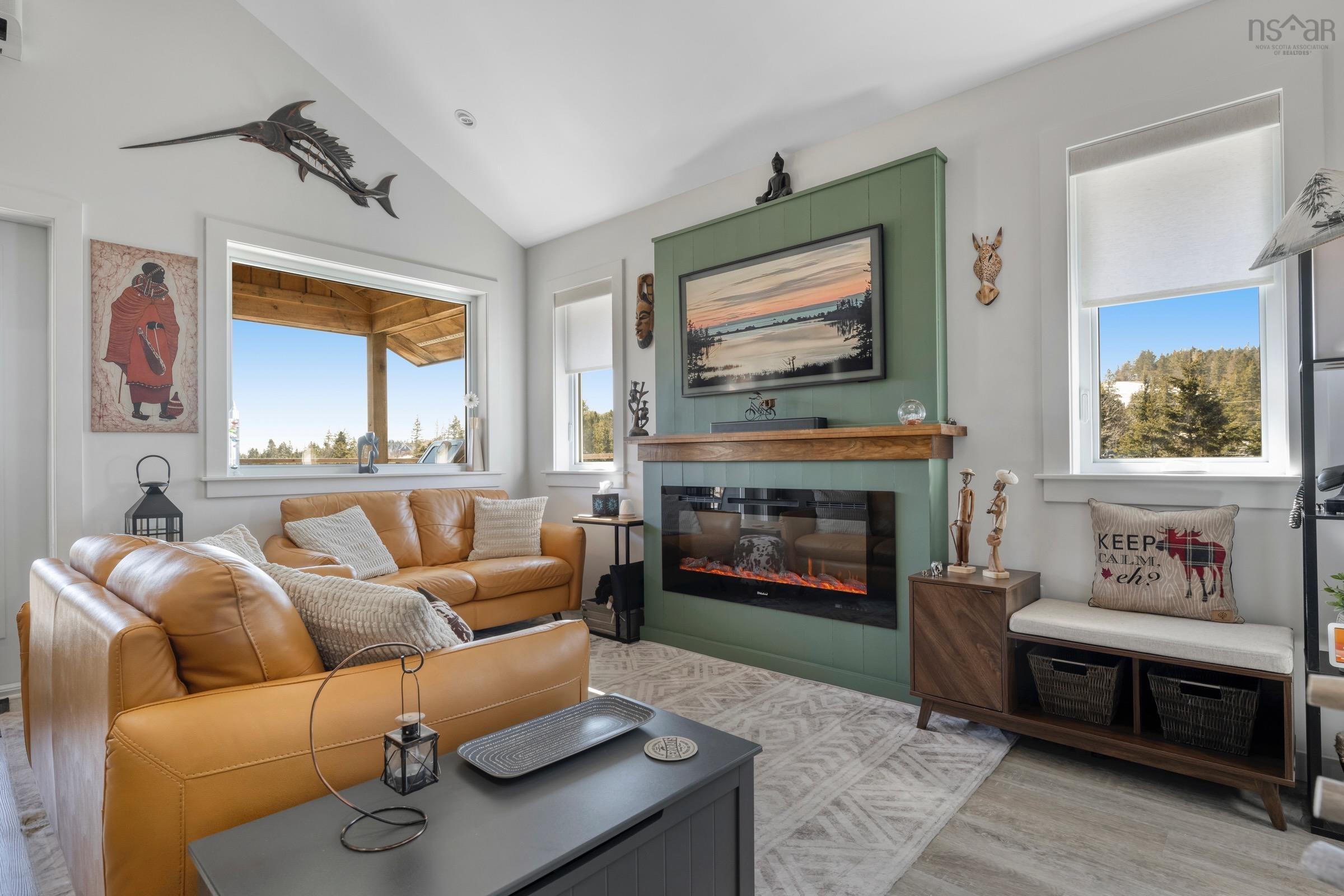 $625,000.00: 325 Upper Kingsburg Road, Upper Kingsburg