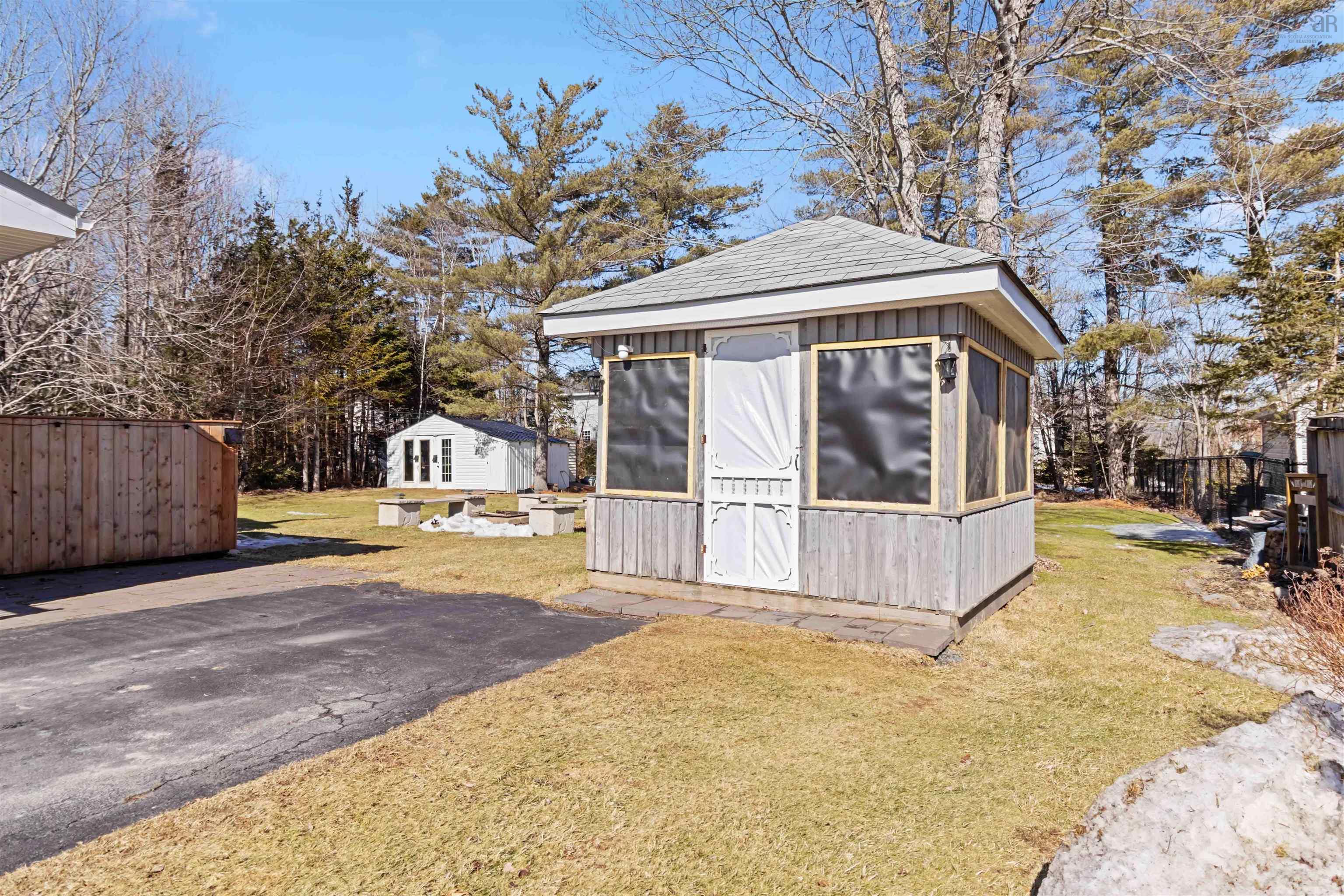 $489,900.00: 30 Logan Drive, Lantz