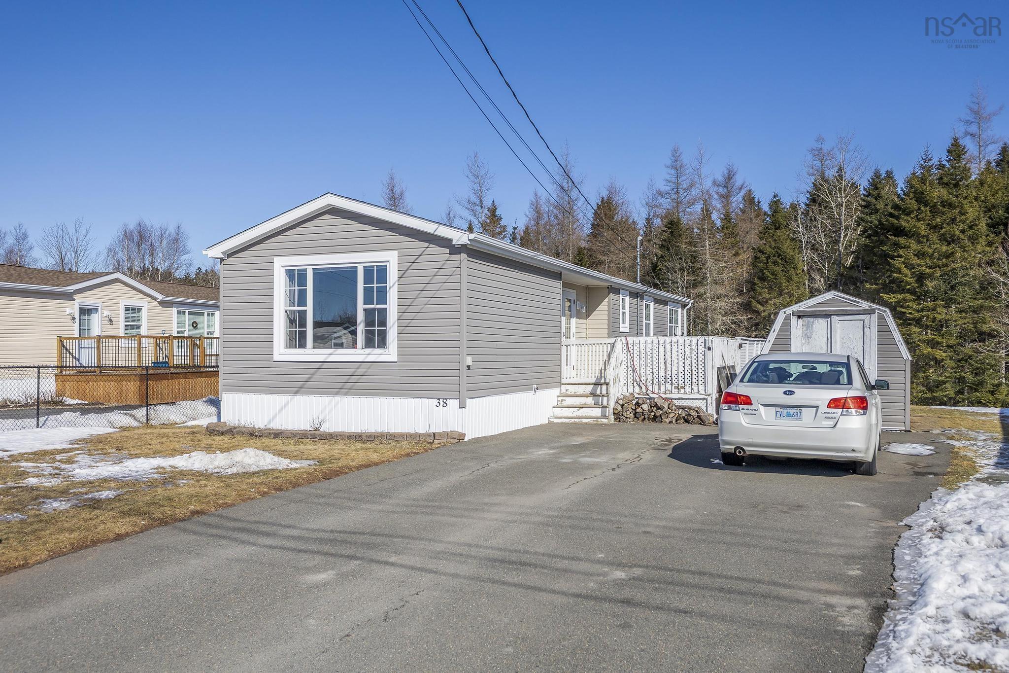 $219,000.00: 38 Empire Loop, Truro