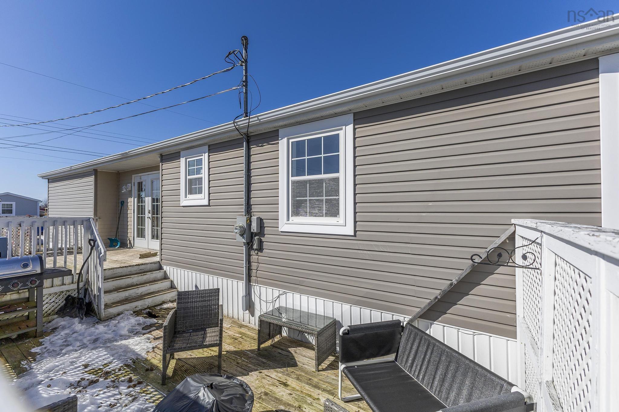 $219,000.00: 38 Empire Loop, Truro