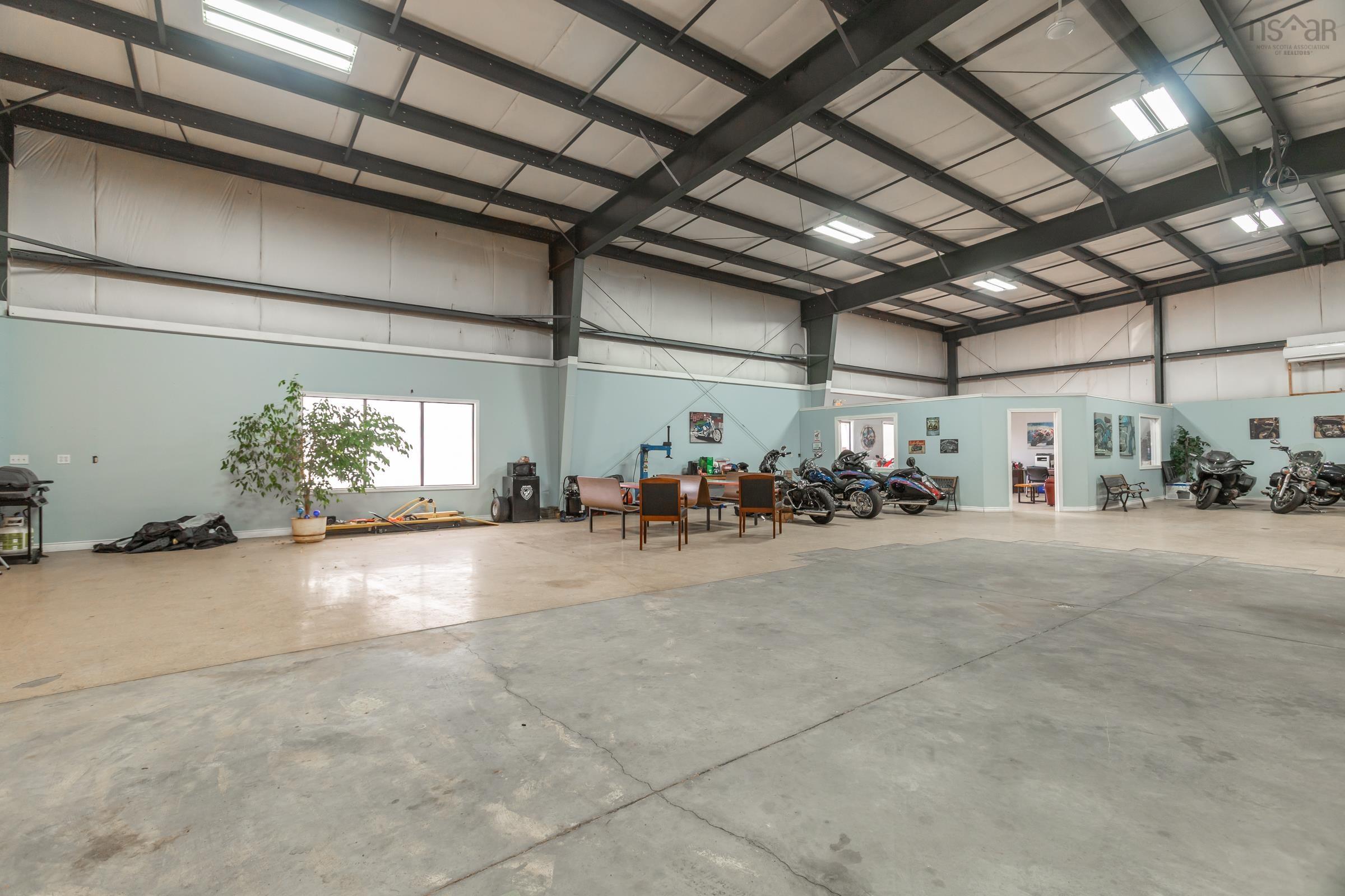 $699,000.00: 9 Robinson Weir Road, Conway