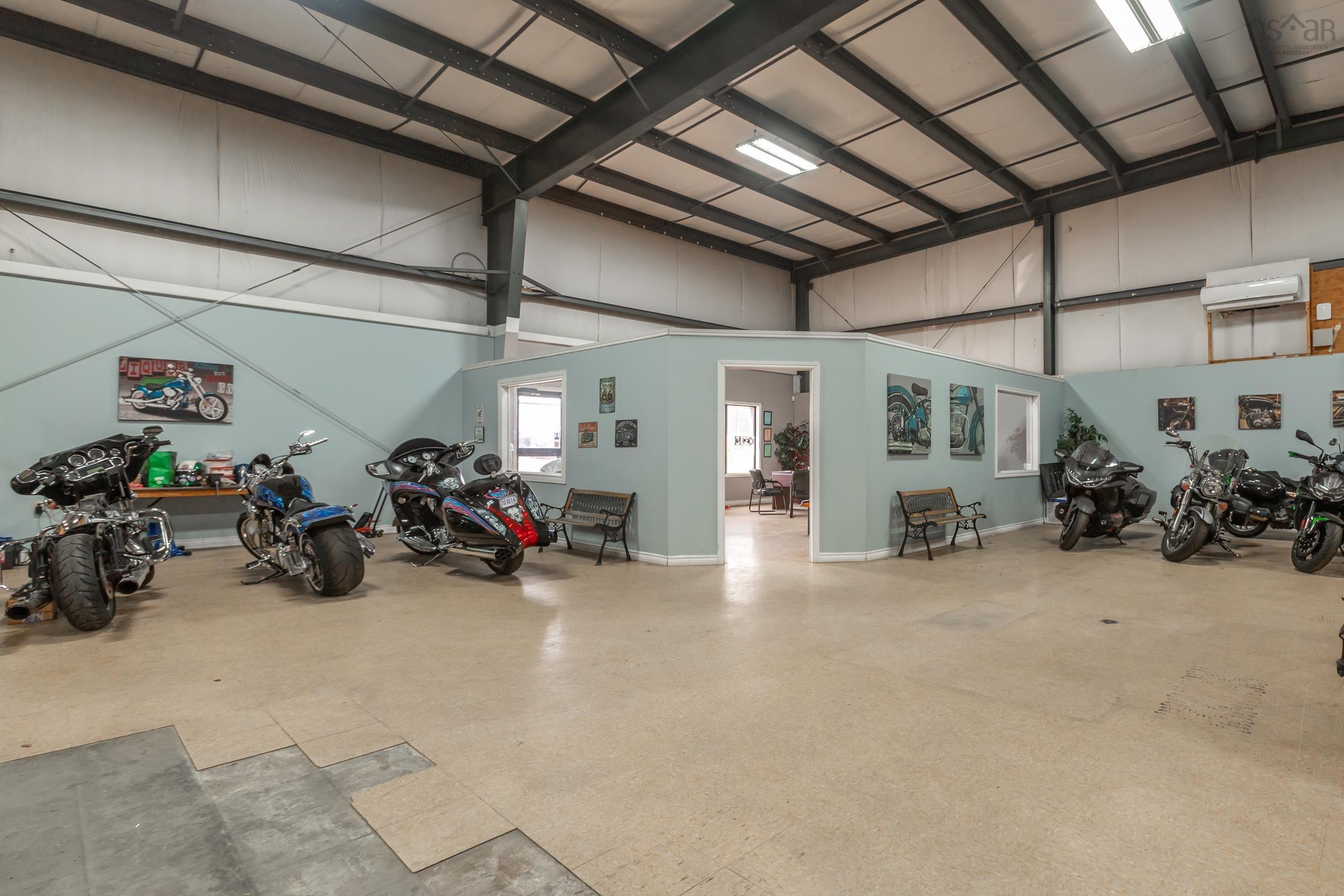 $699,000.00: 9 Robinson Weir Road, Conway
