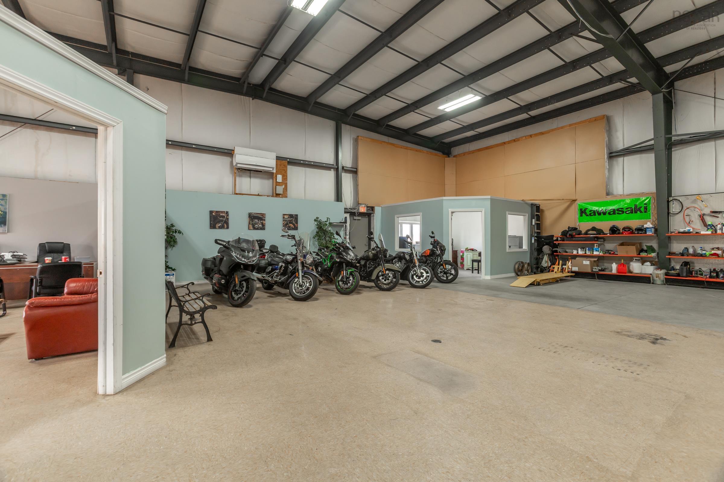$699,000.00: 9 Robinson Weir Road, Conway