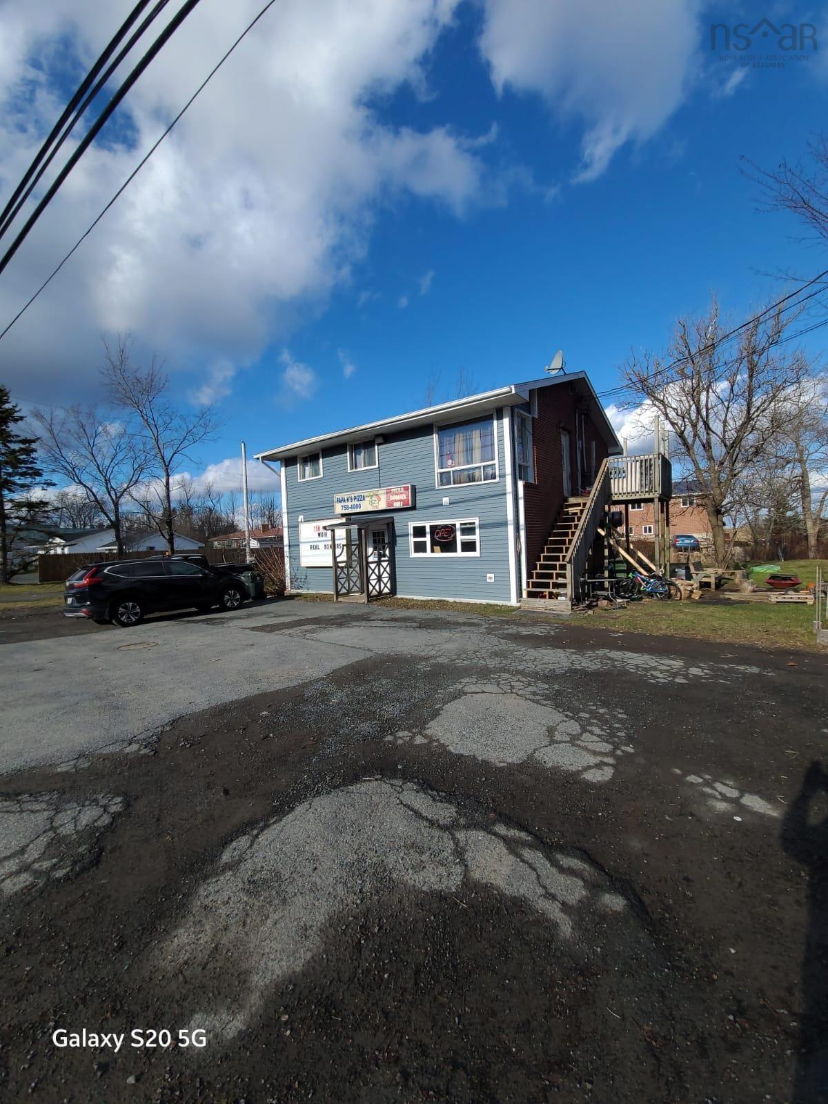 $379,900.00: 2862B Highway 2, Shubenacadie