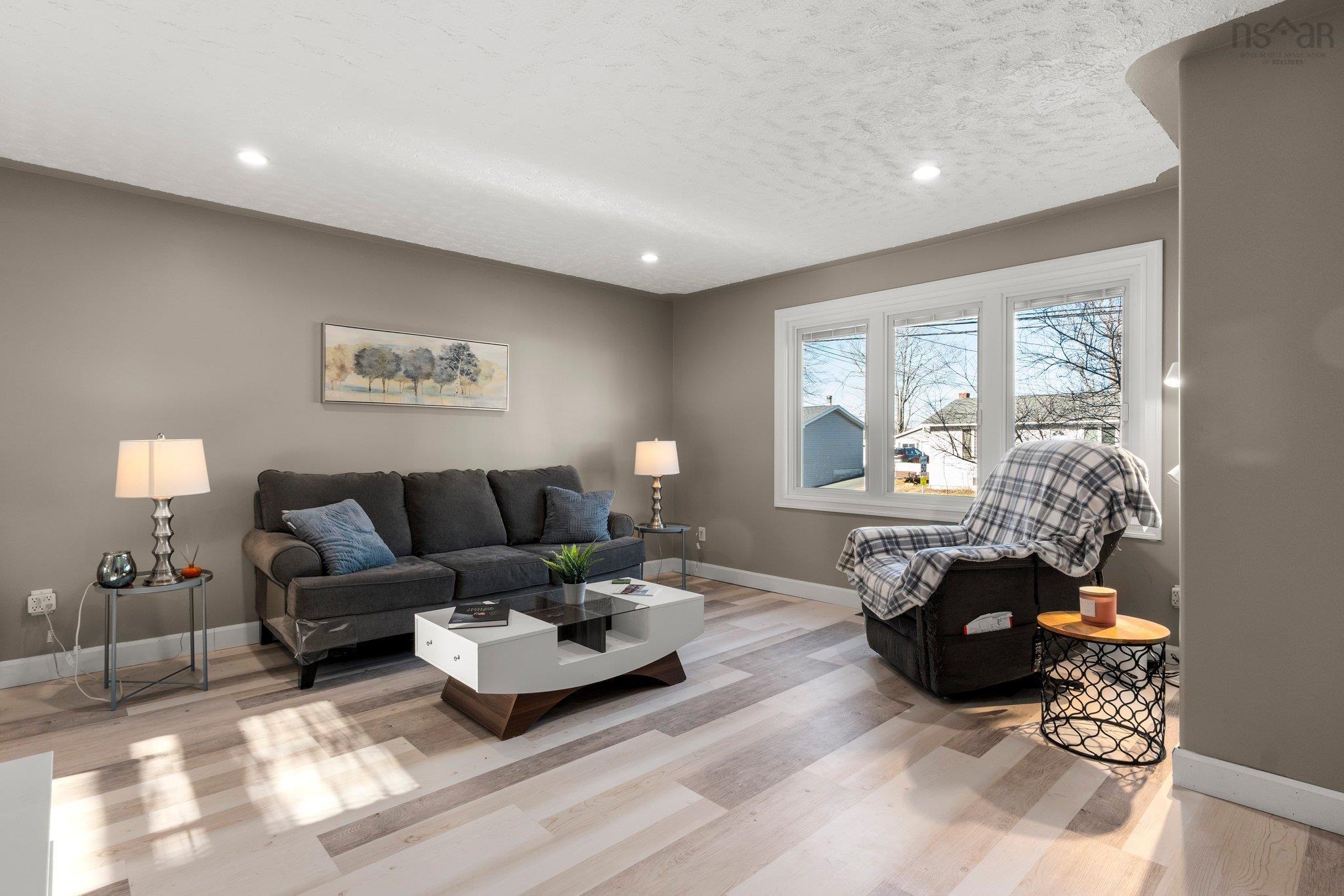 $424,900.00: 216 Stokil Drive, Lower Sackville