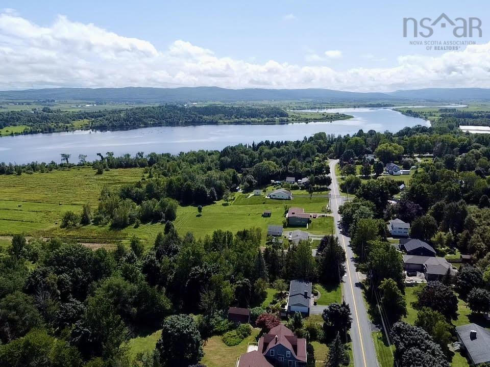 $485,000.00: 45 Town Road, Falmouth