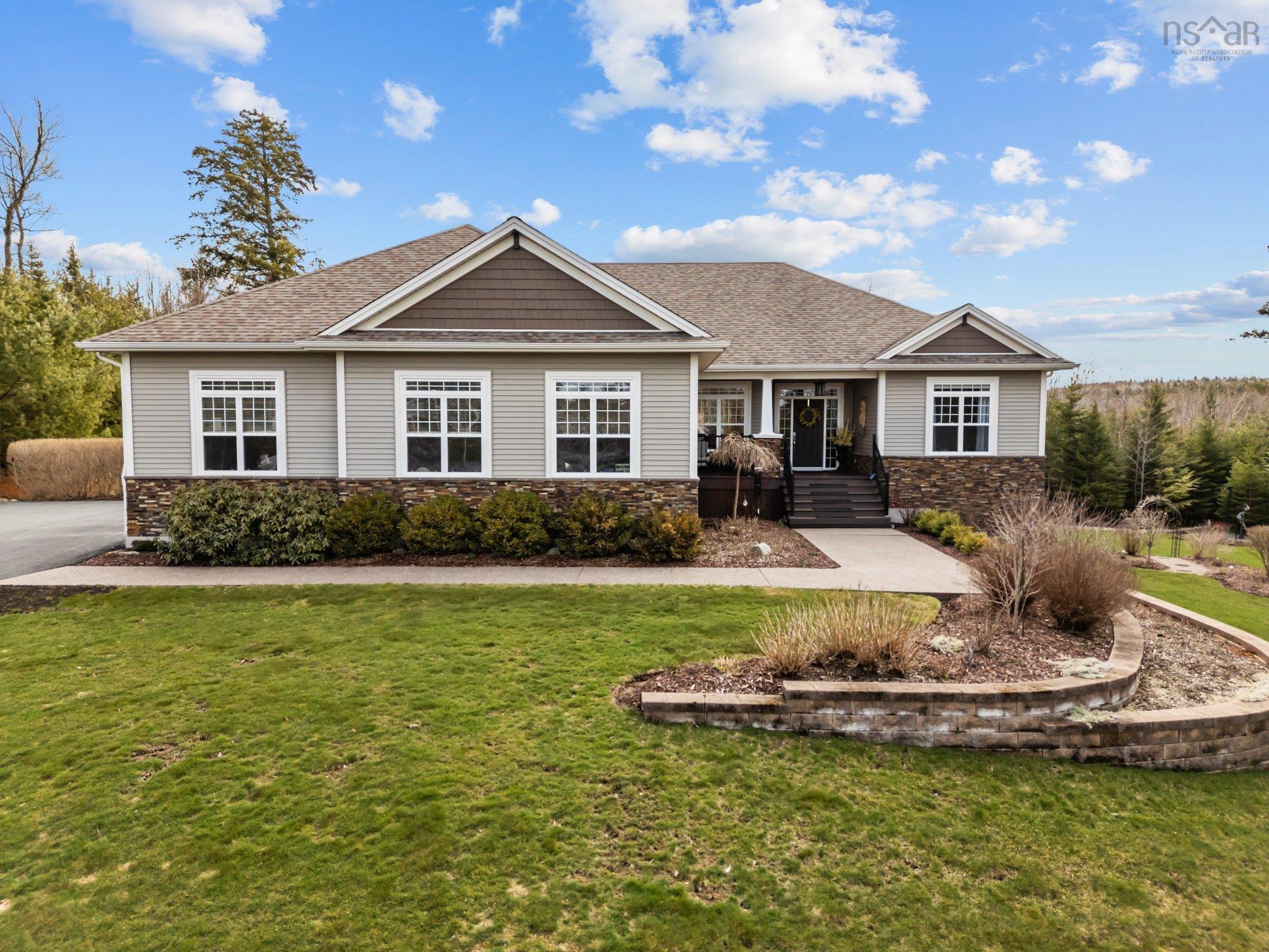 57 Dungarry Close, Fall River, NS (MLS® 202504126)