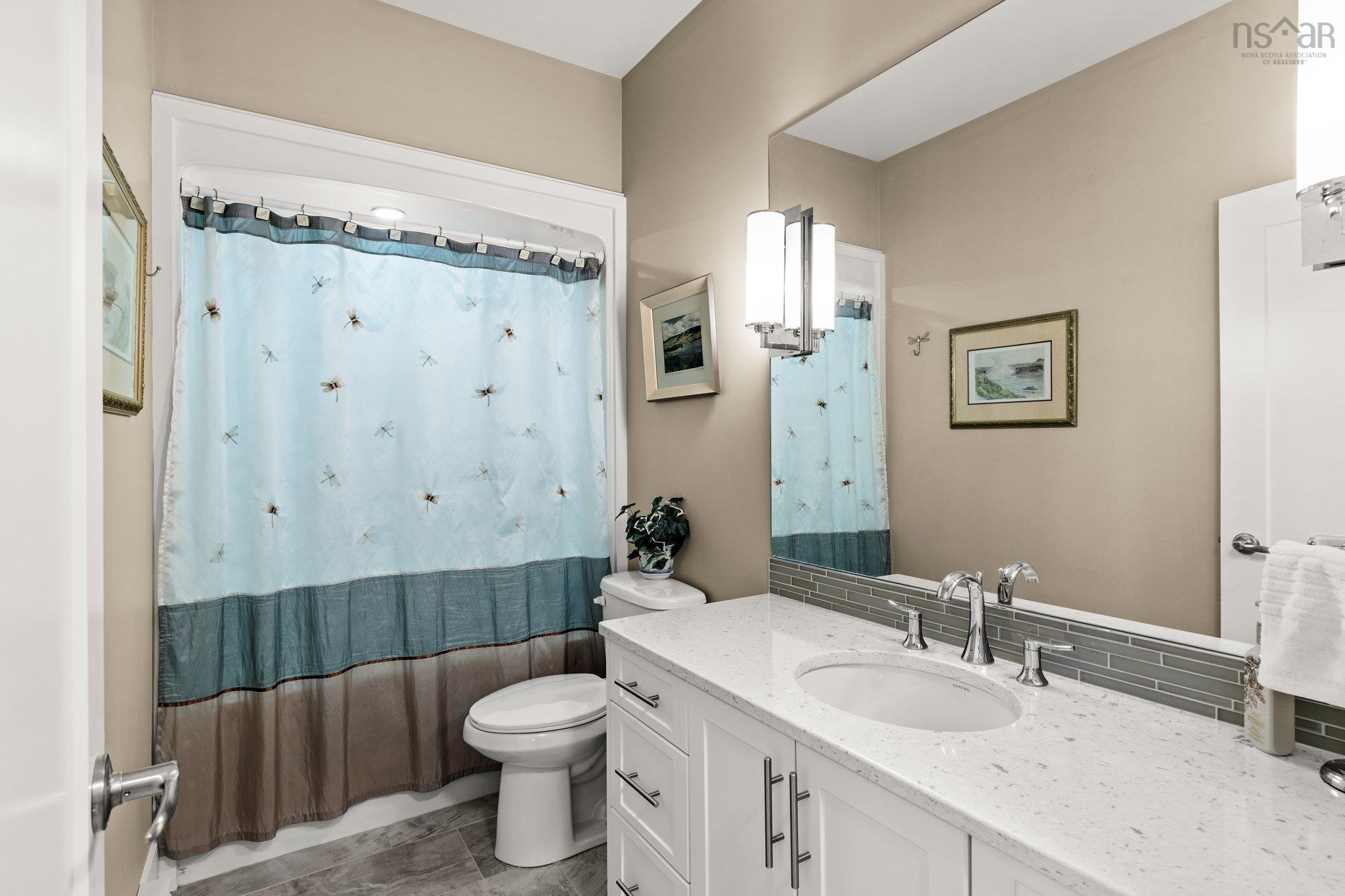 $1,199,000.00: 57 Dungarry Close, Fall River