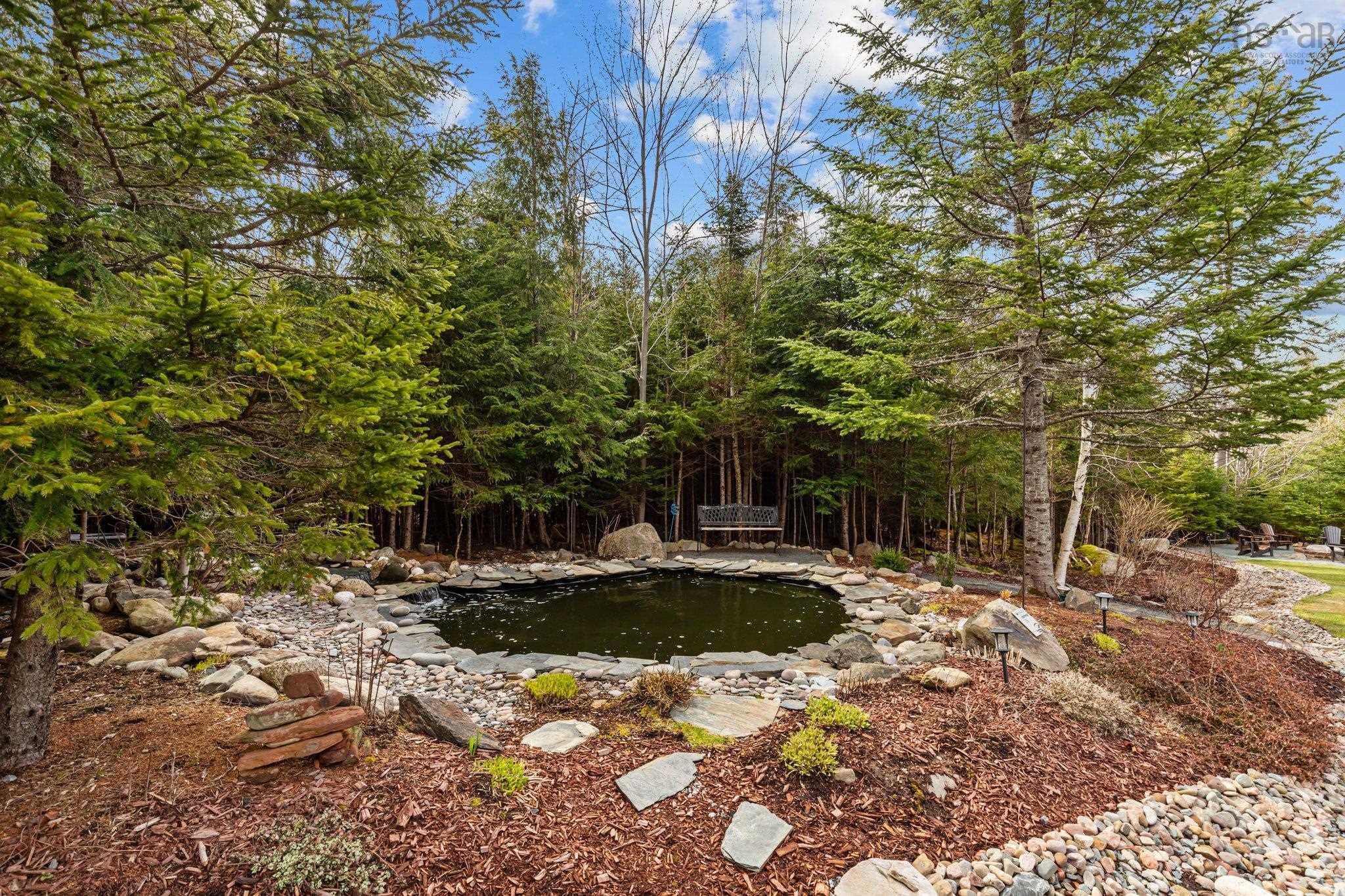 $1,199,000.00: 57 Dungarry Close, Fall River