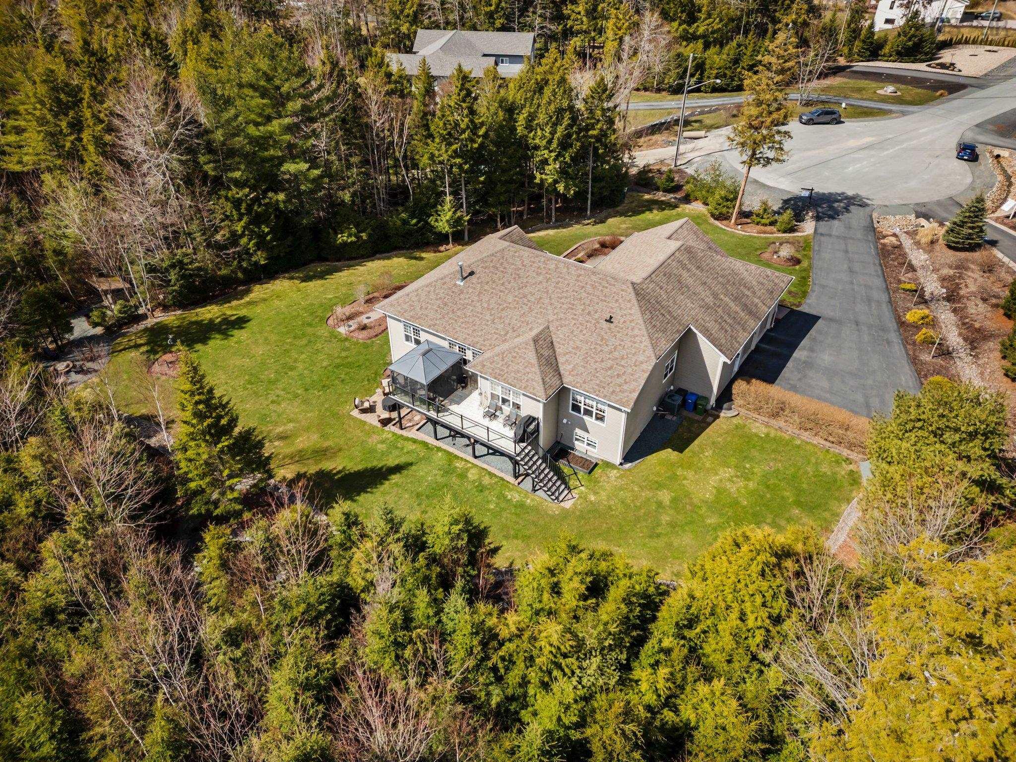 $1,199,000.00: 57 Dungarry Close, Fall River