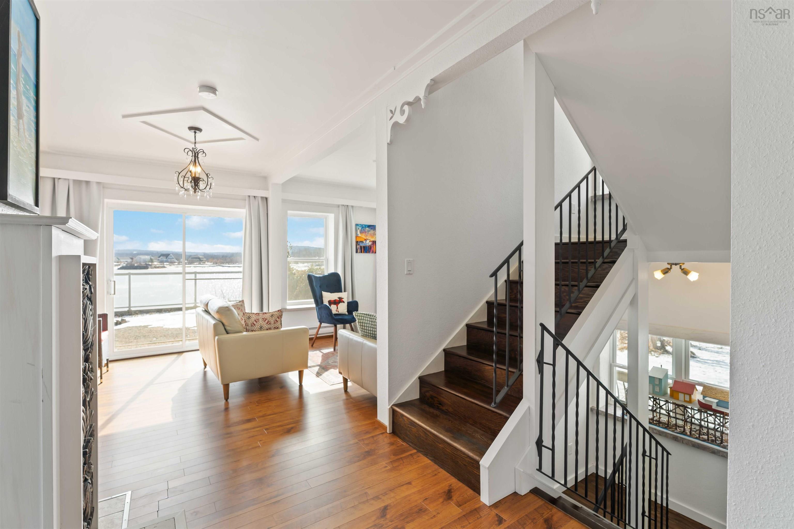 $644,400.00: 5438 Granville Road, Granville Ferry