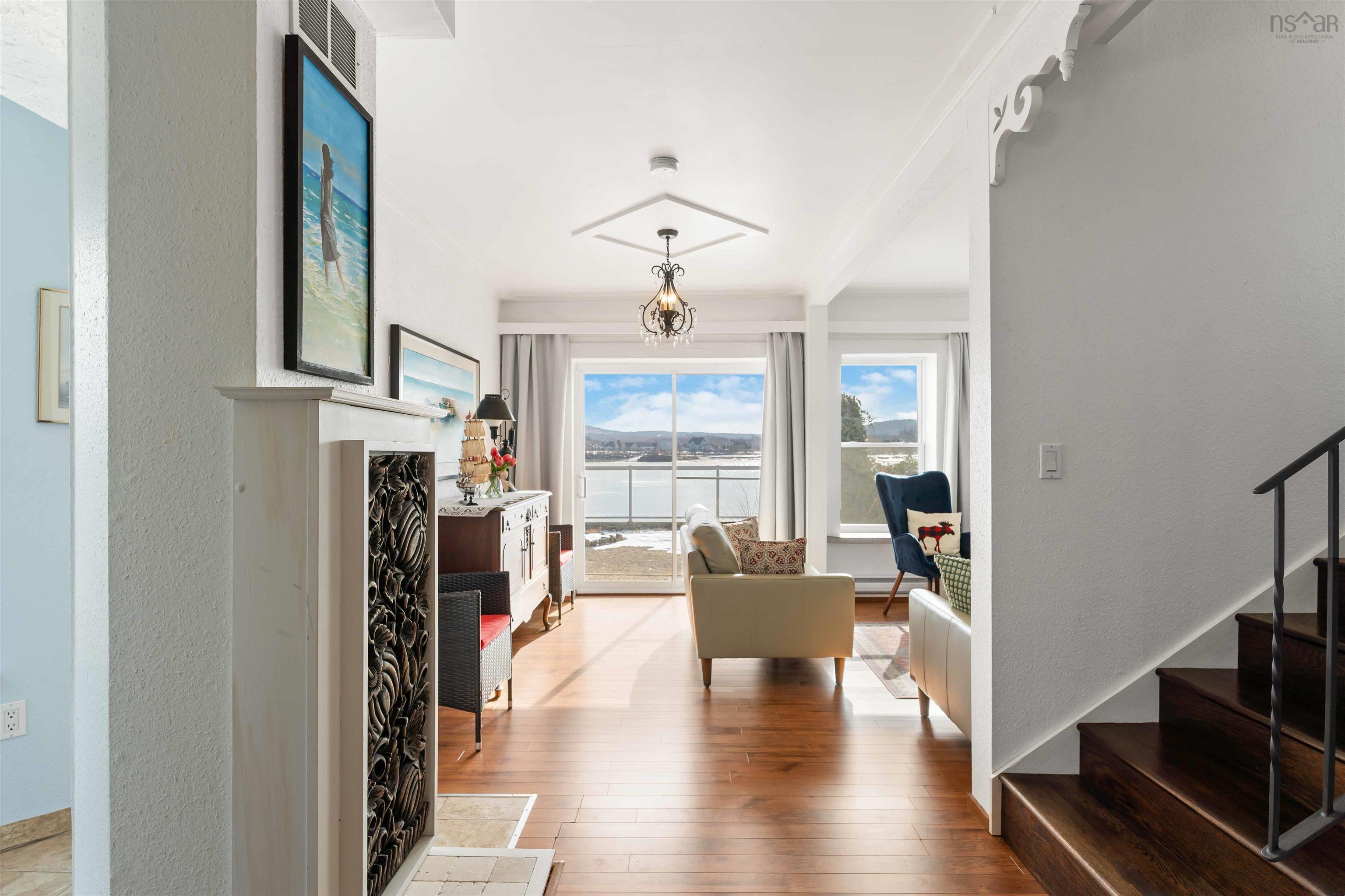 $644,400.00: 5438 Granville Road, Granville Ferry