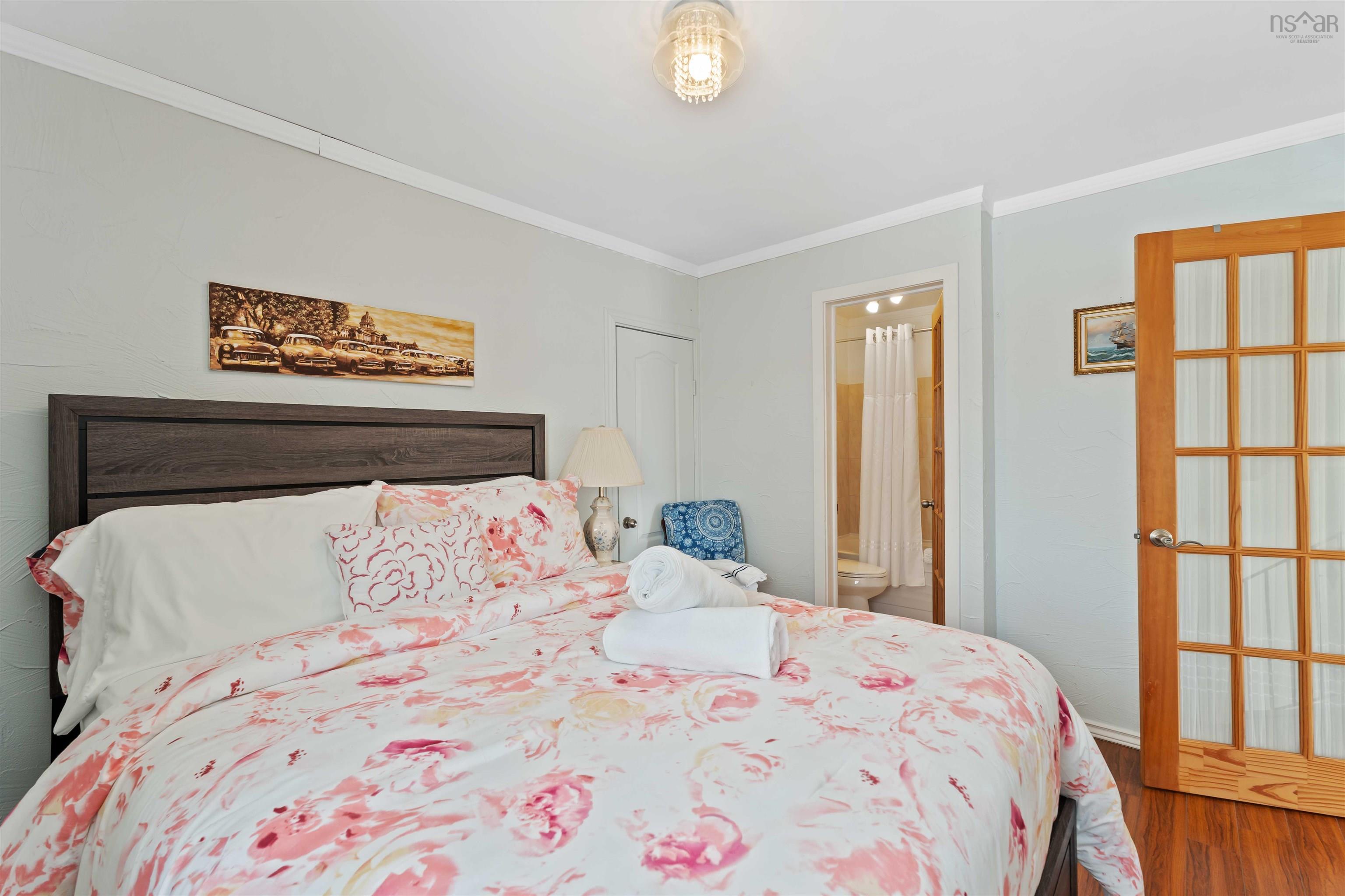 $644,400.00: 5438 Granville Road, Granville Ferry