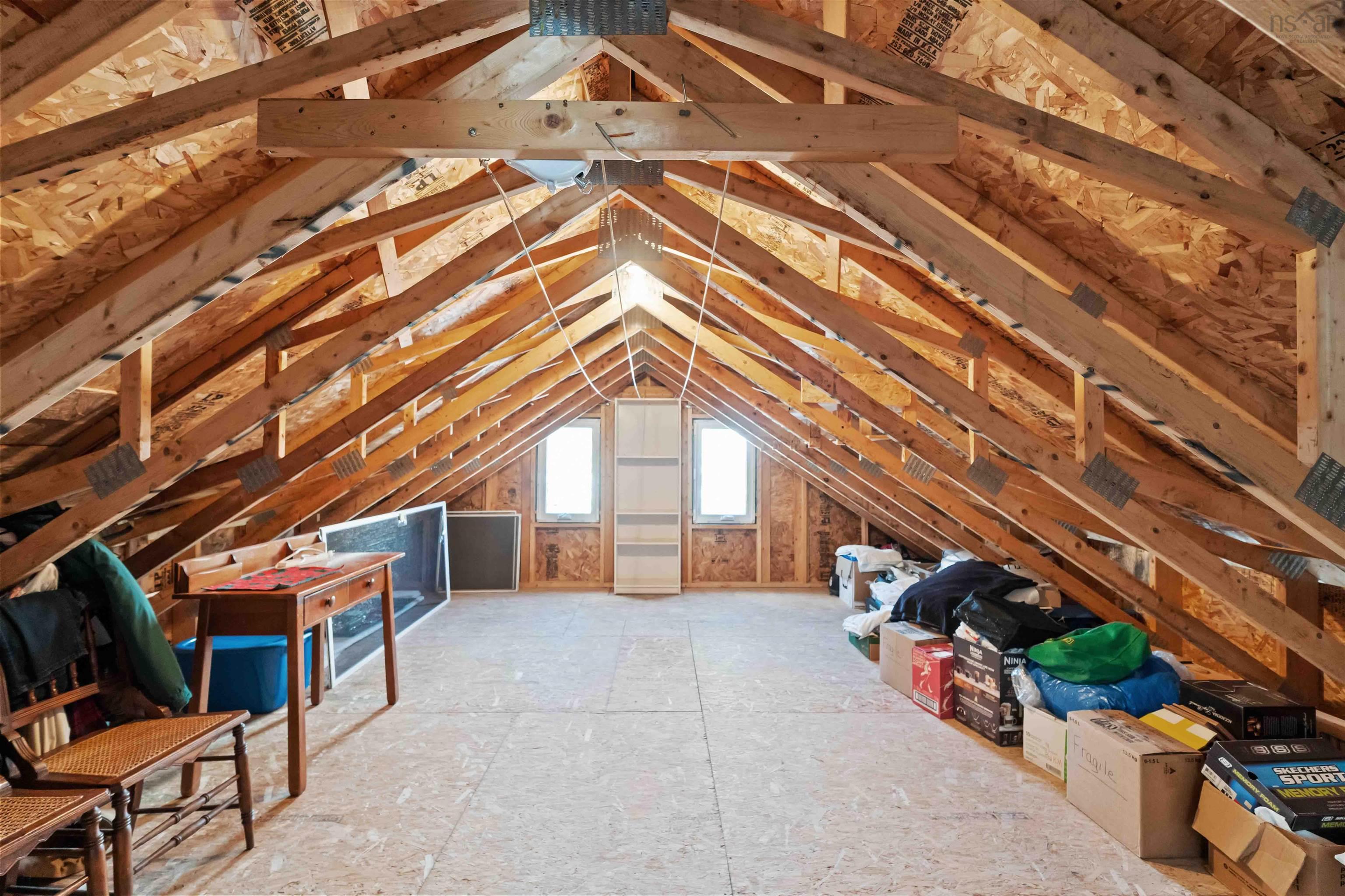 $644,400.00: 5438 Granville Road, Granville Ferry