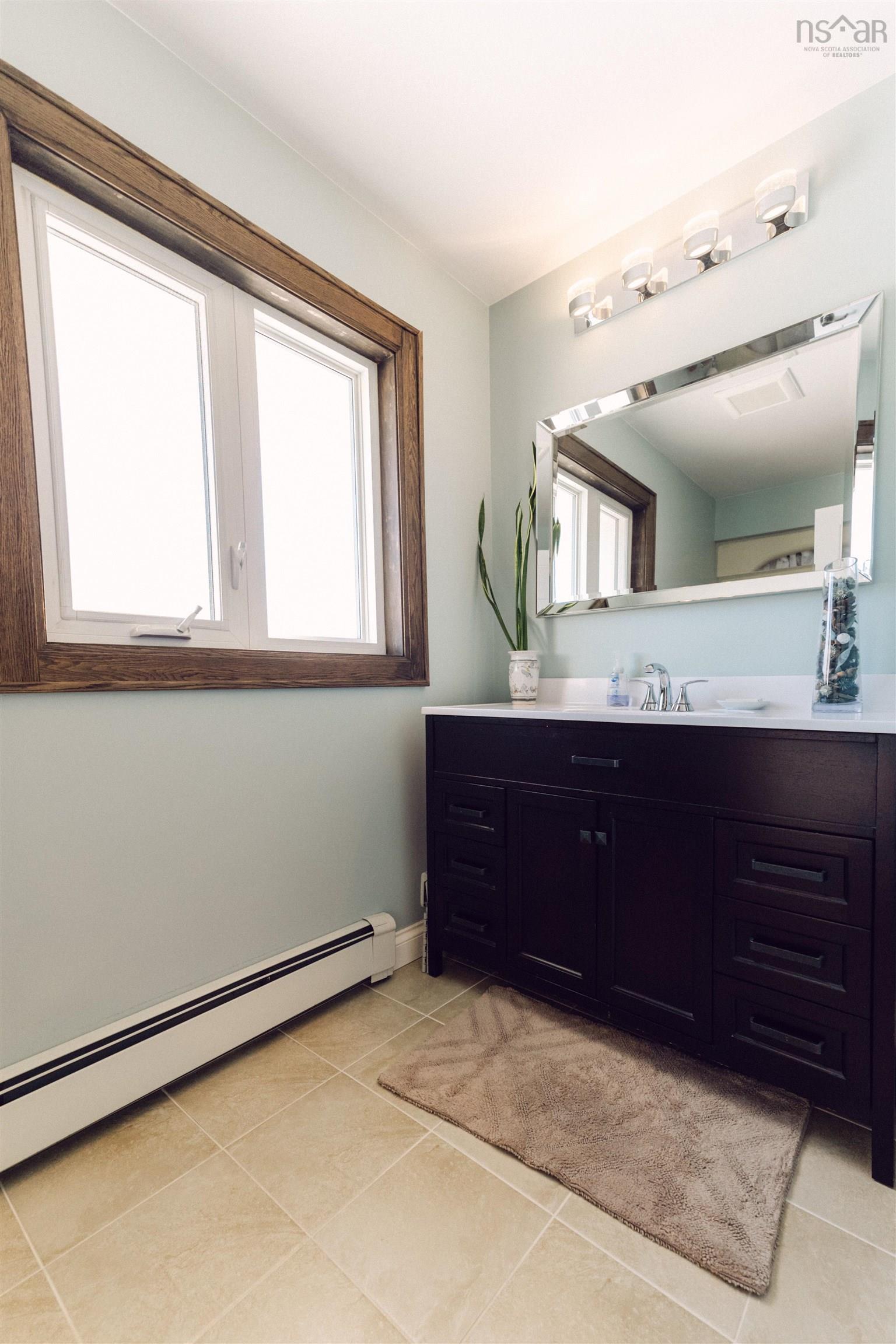 $1,199,000.00: 158 Eaglewood Drive, Bedford