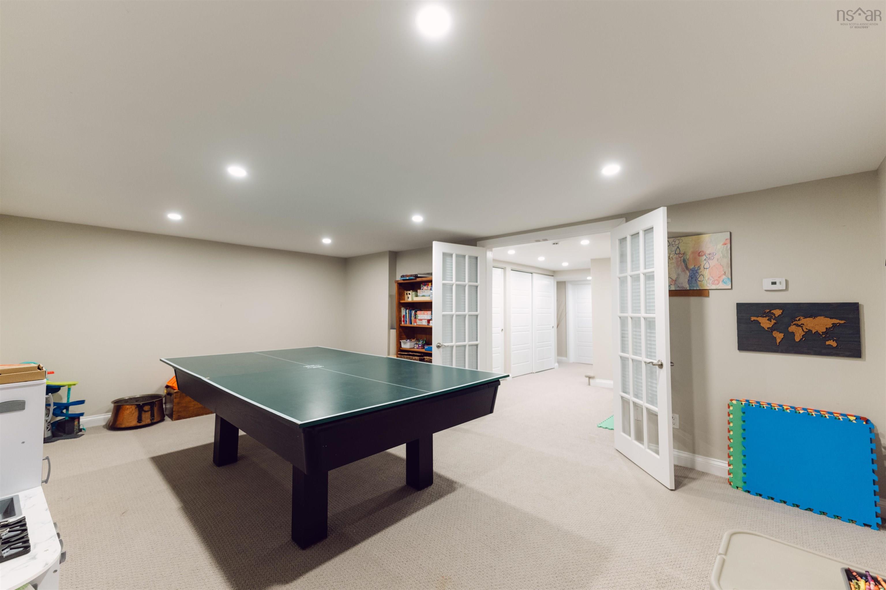 $1,199,000.00: 158 Eaglewood Drive, Bedford