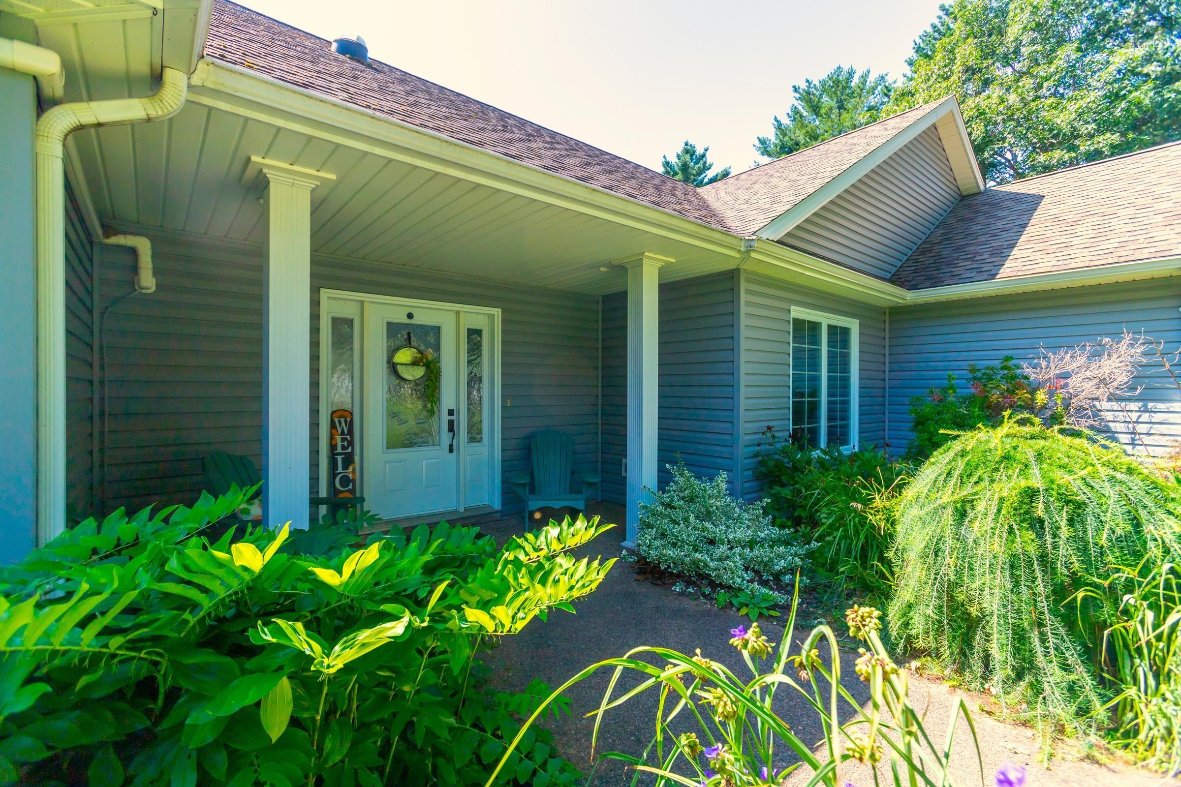 $550,000.00: 71 Dr. Lewis Johnston Street, South Farmington