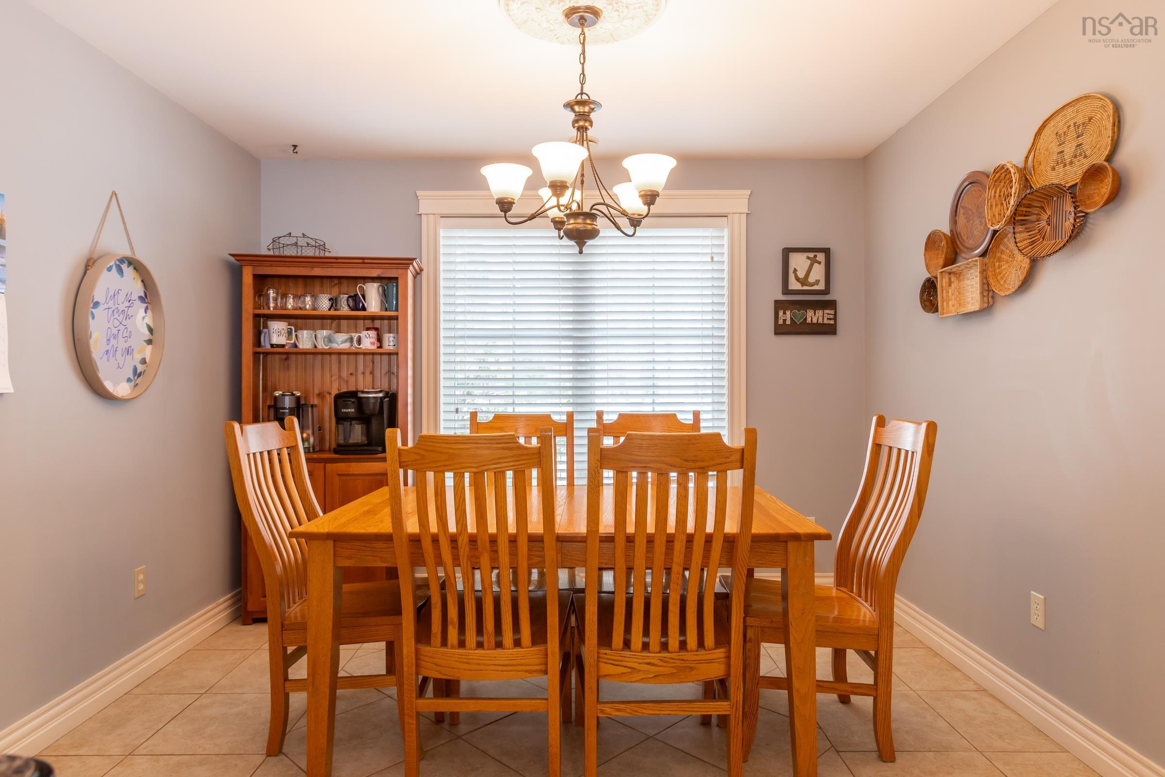 $550,000.00: 71 Dr. Lewis Johnston Street, South Farmington