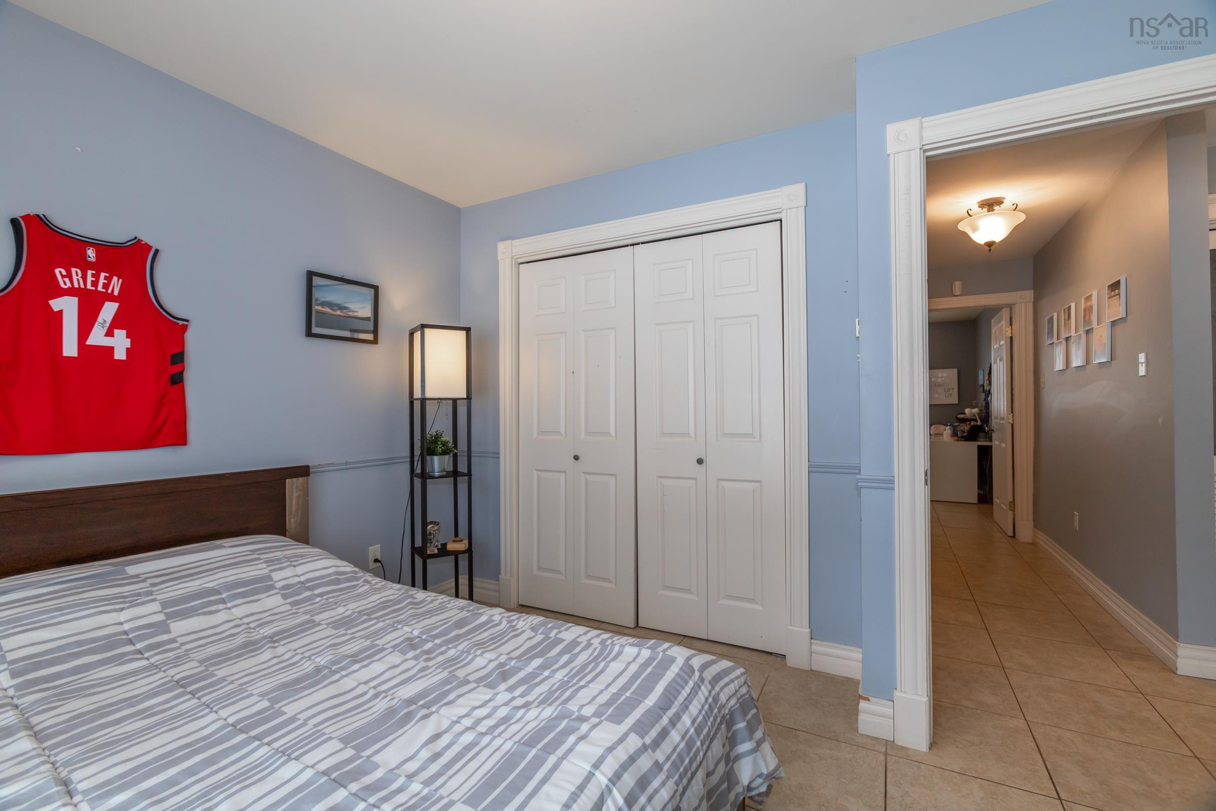 $550,000.00: 71 Dr. Lewis Johnston Street, South Farmington