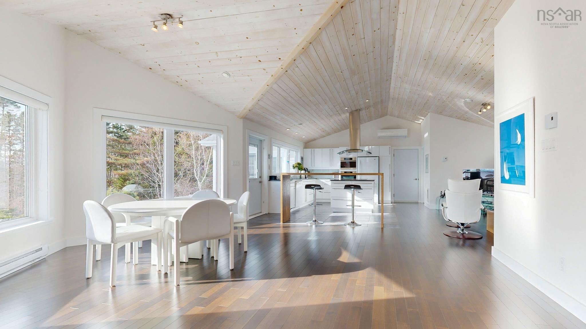 $1,500,000.00: 668 Highway 331, East Port Medway