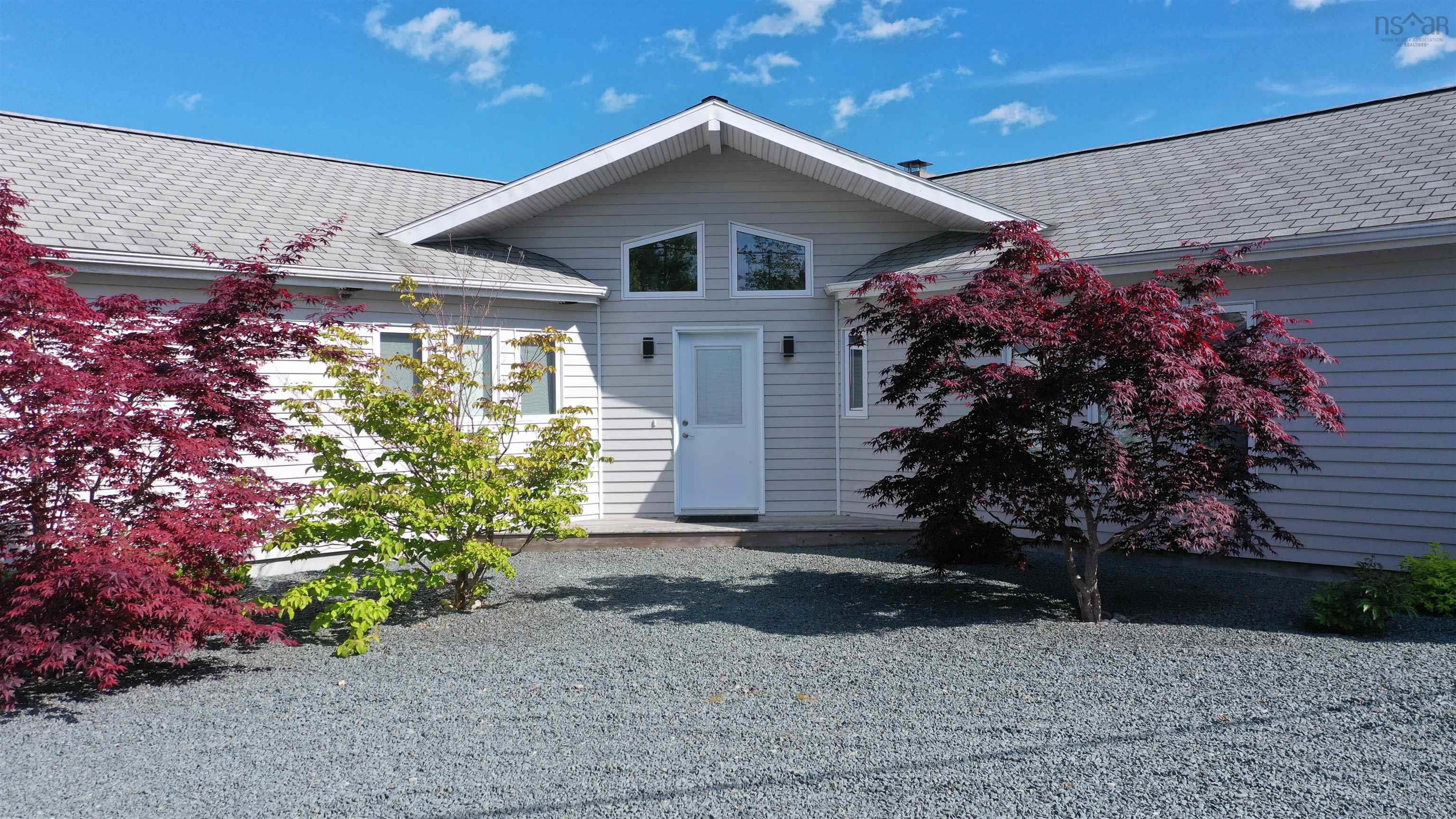 $1,500,000.00: 668 Highway 331, East Port Medway