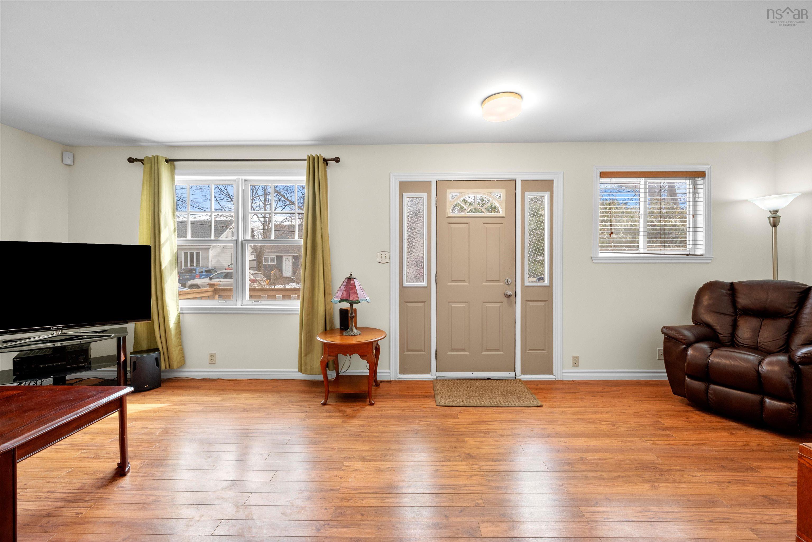 $415,000.00: 3 Russell Street, Dartmouth