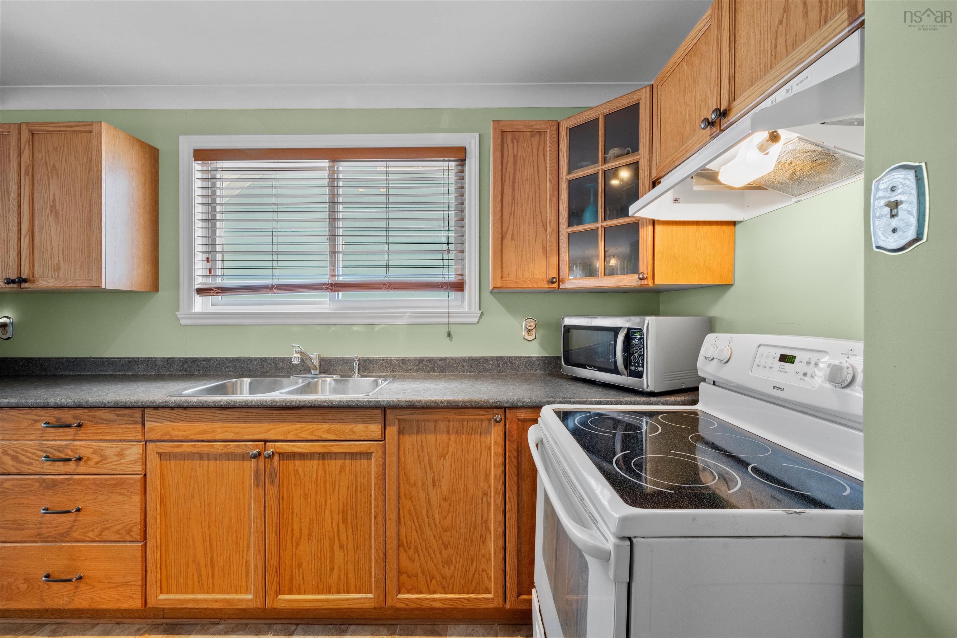$415,000.00: 3 Russell Street, Dartmouth