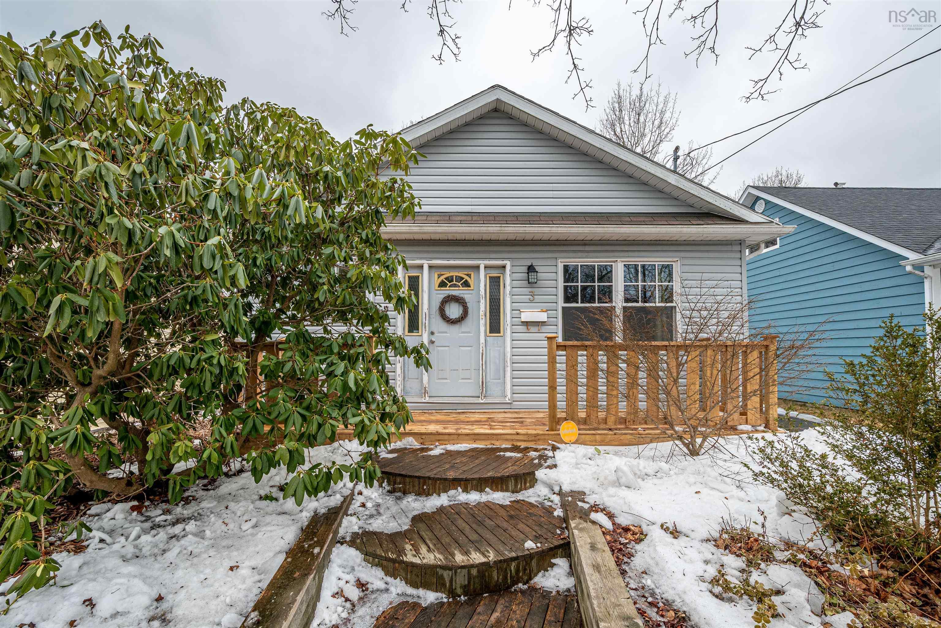 $415,000.00: 3 Russell Street, Dartmouth