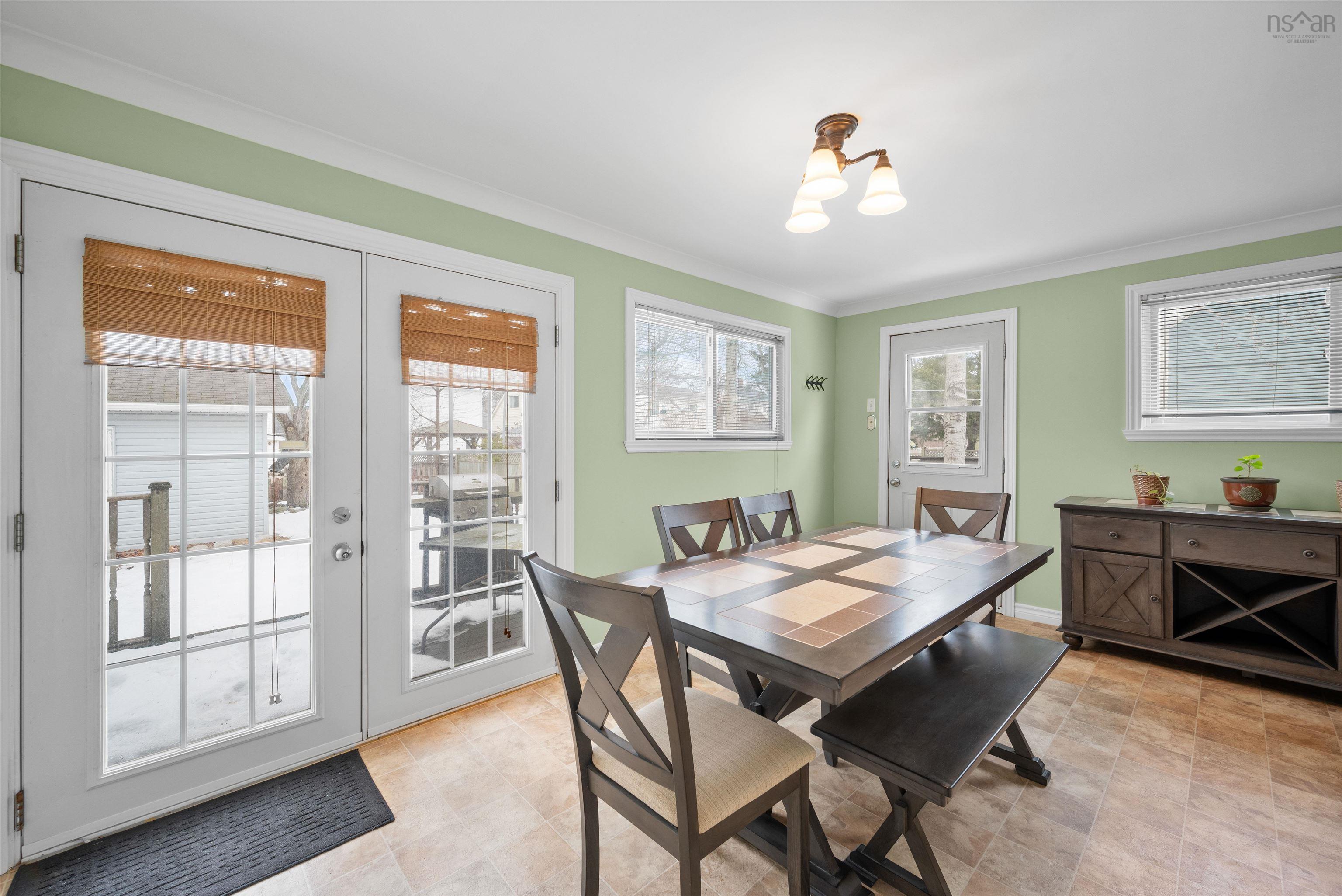 $415,000.00: 3 Russell Street, Dartmouth
