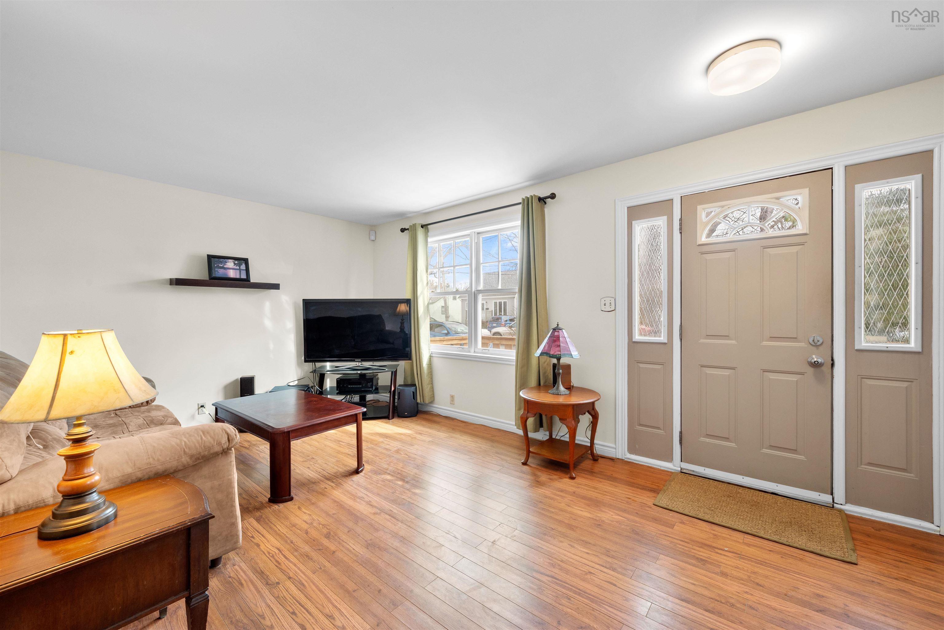 $415,000.00: 3 Russell Street, Dartmouth