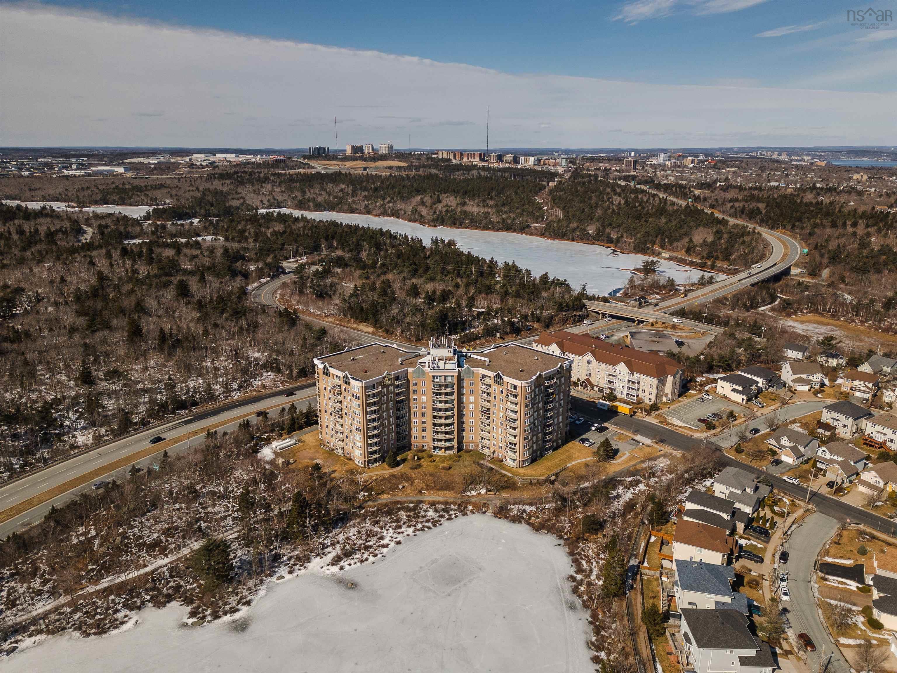 $289,900.00: 105 202 Walter Havill, Halifax