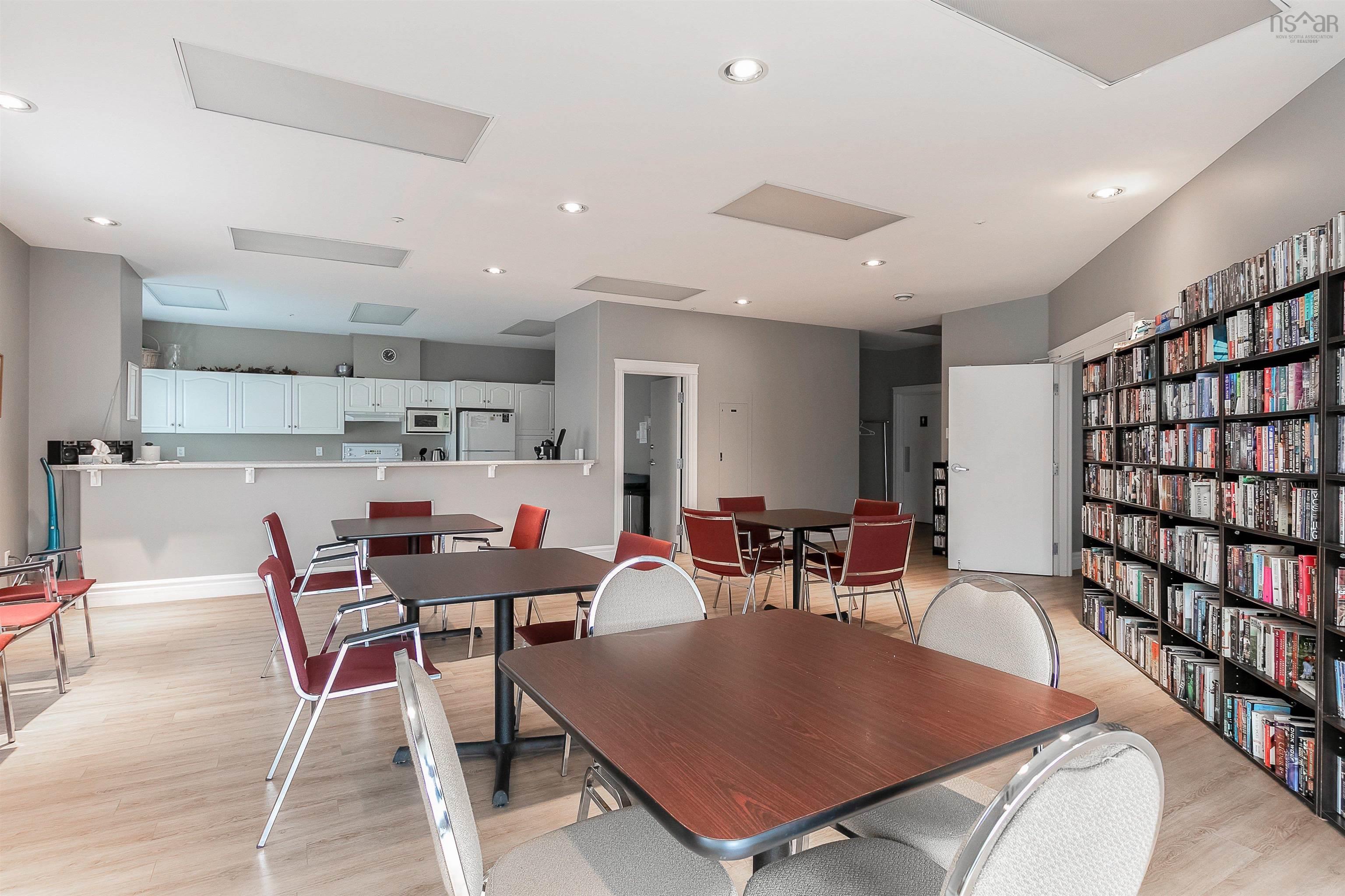 $289,900.00: 105 202 Walter Havill, Halifax