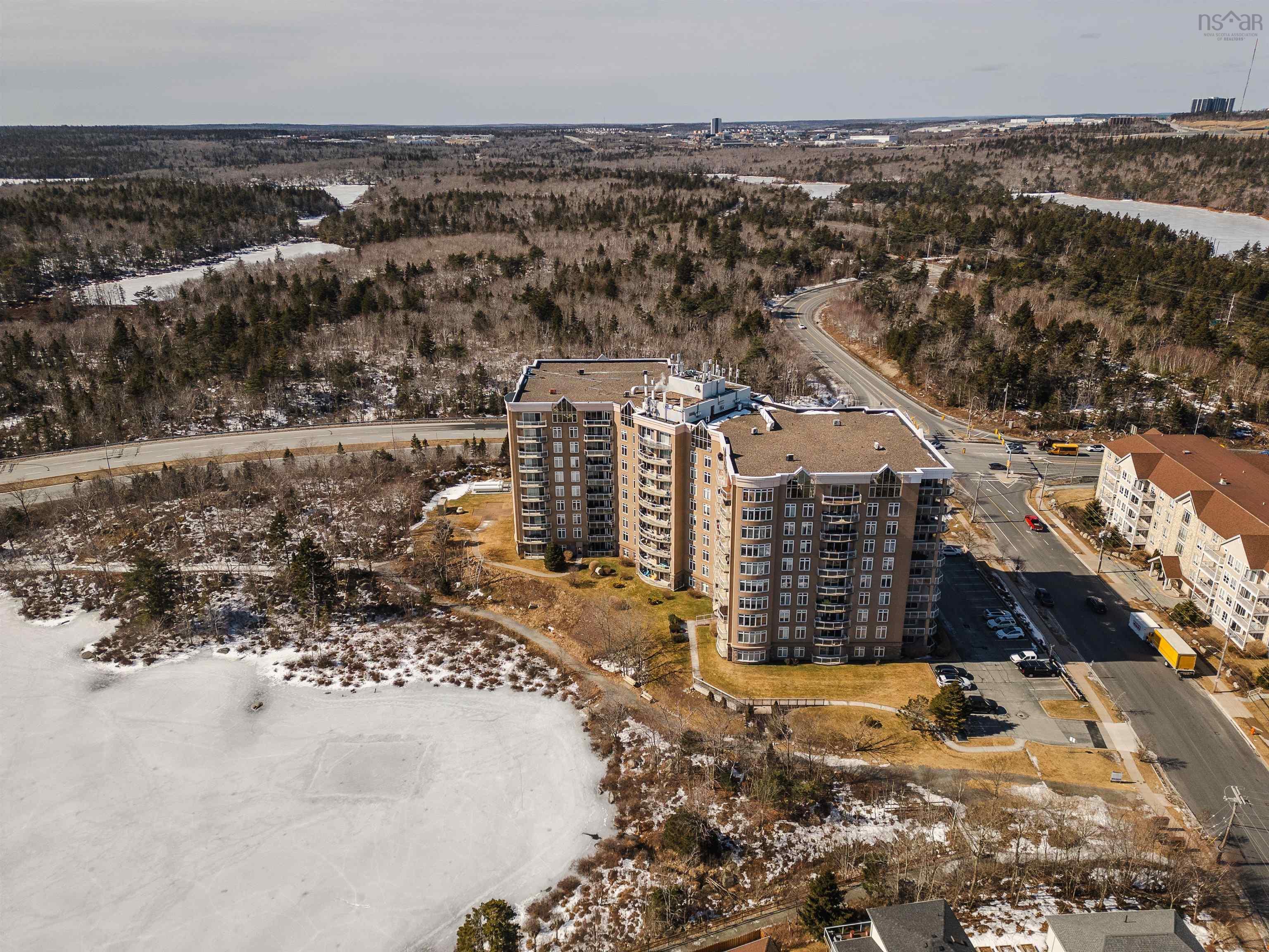 $289,900.00: 105 202 Walter Havill, Halifax