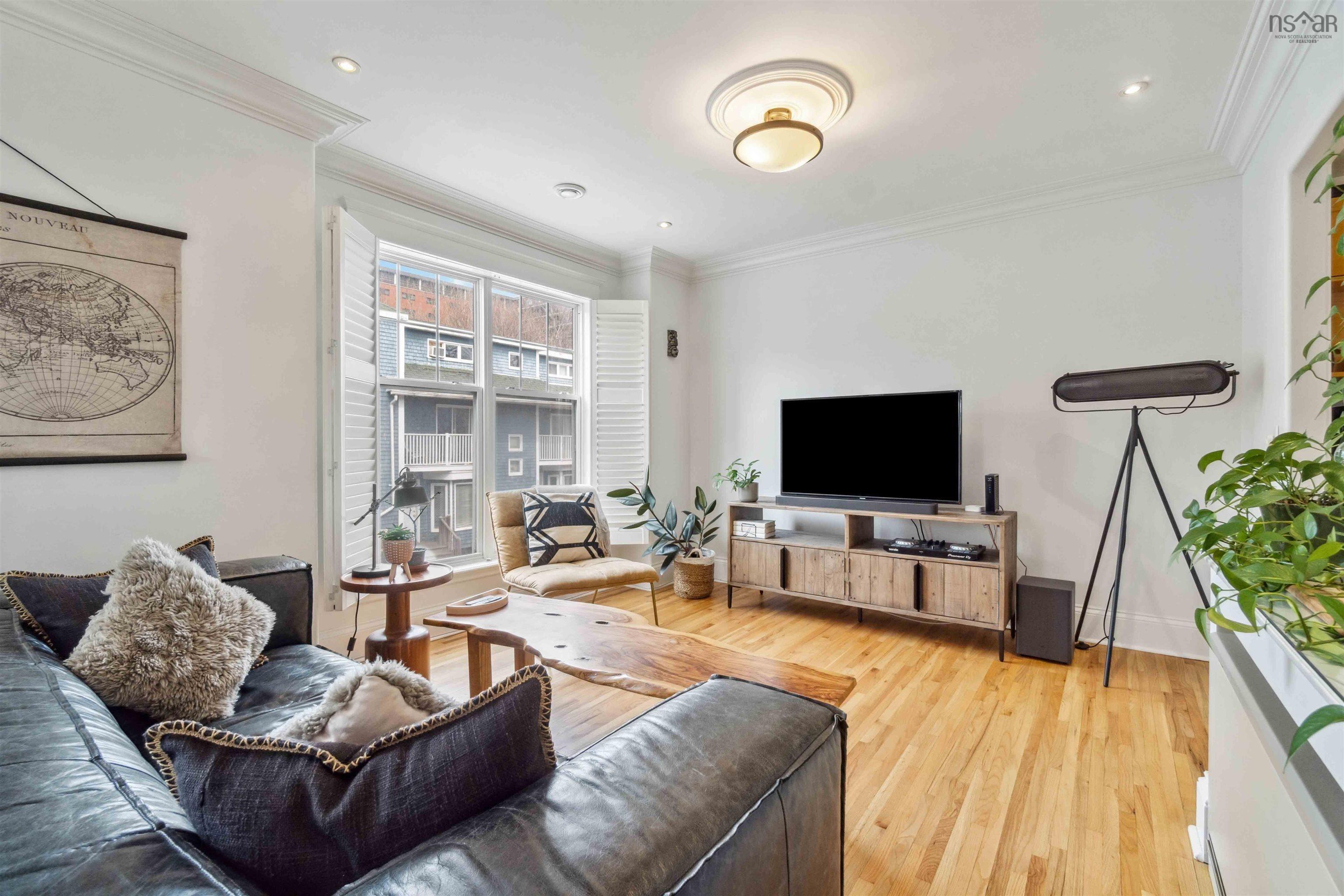 $759,900.00: 1139 101 Wellington Street, Halifax