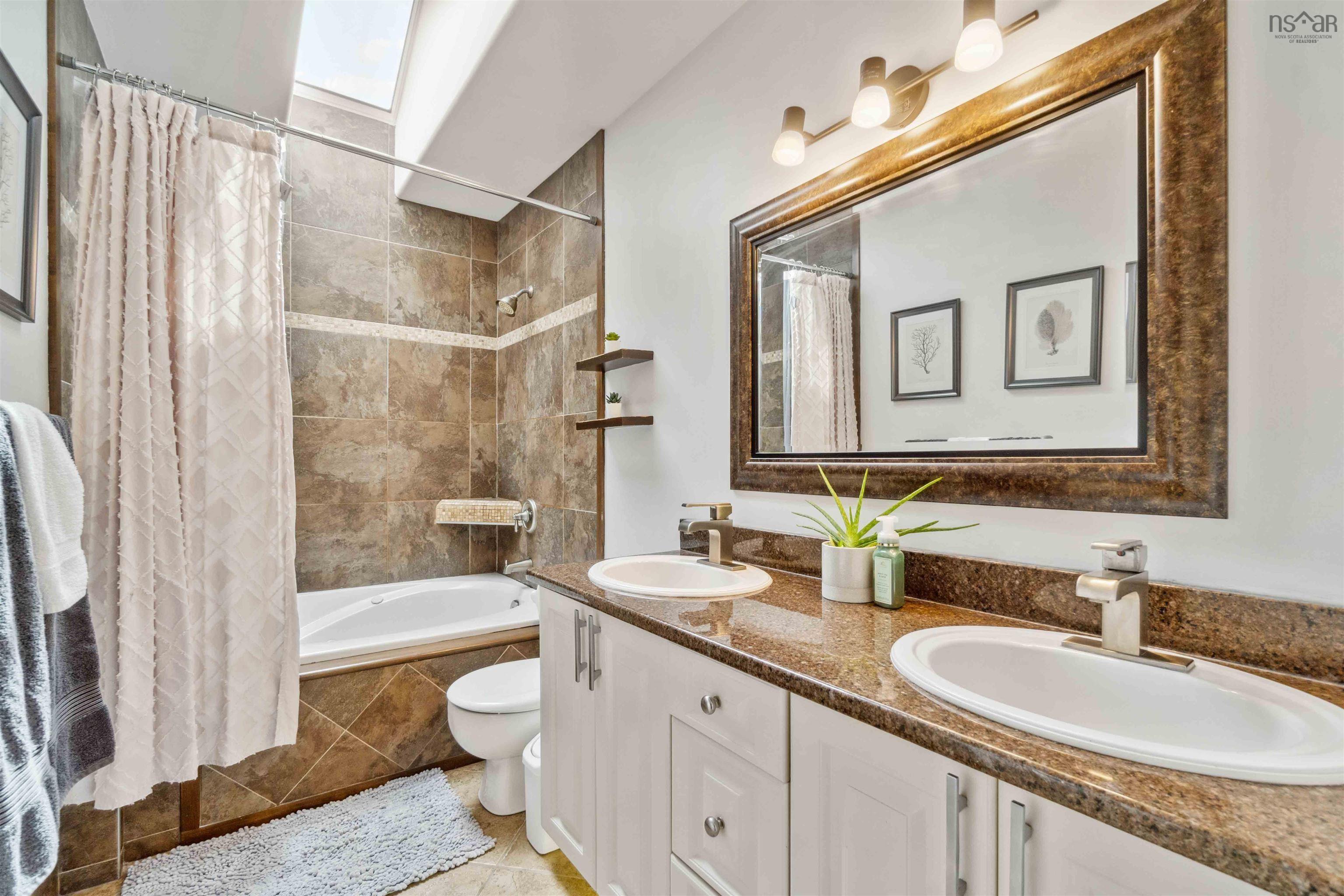 $759,900.00: 1139 101 Wellington Street, Halifax