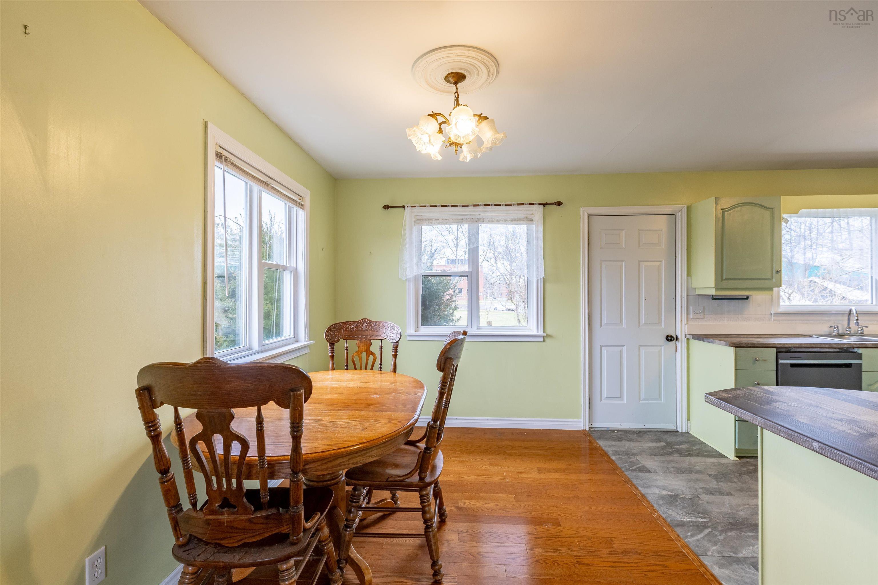 $349,900.00: 59 Porter Street, Yarmouth