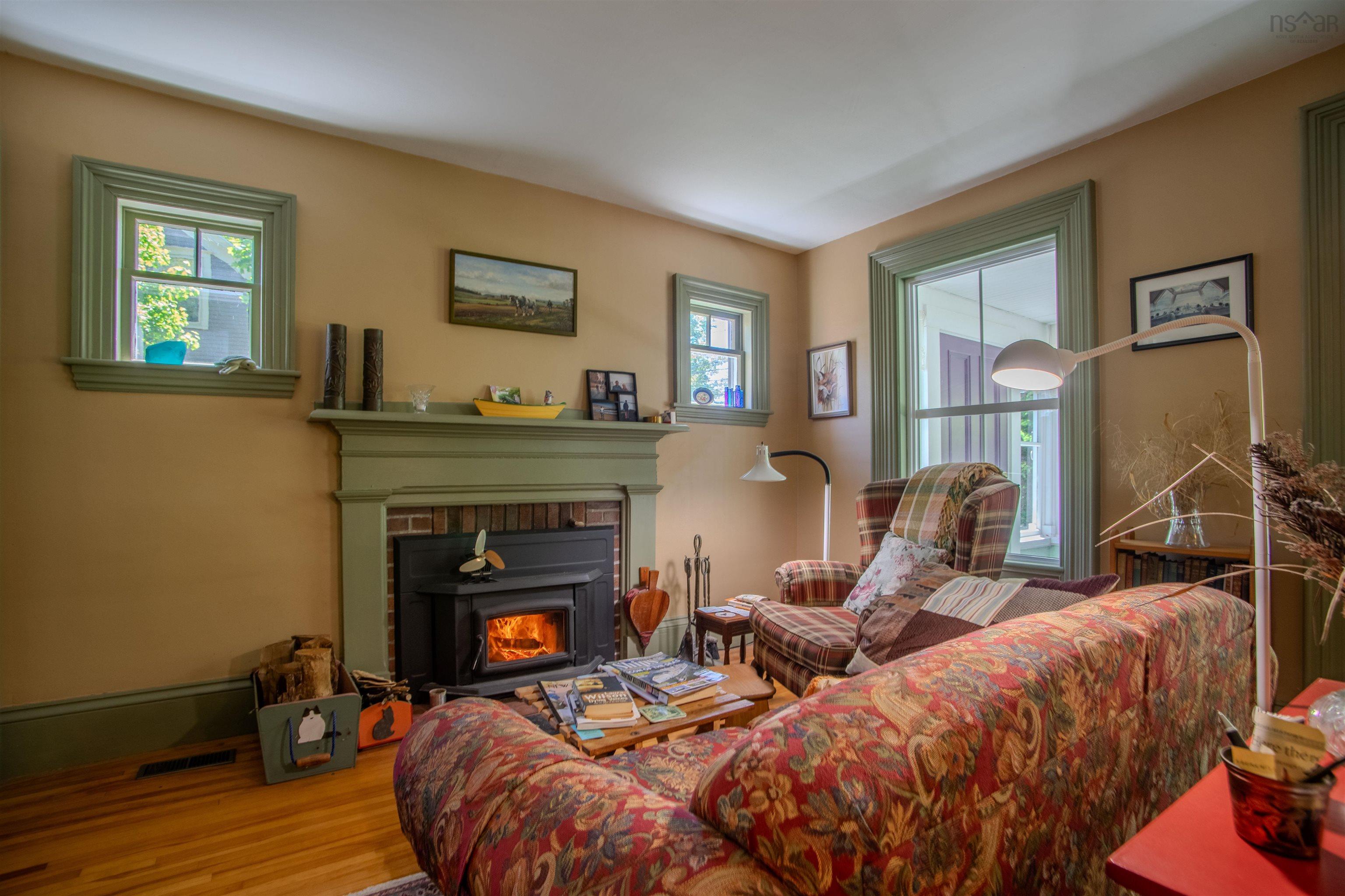 $480,000.00: 800 St George Street, Annapolis Royal